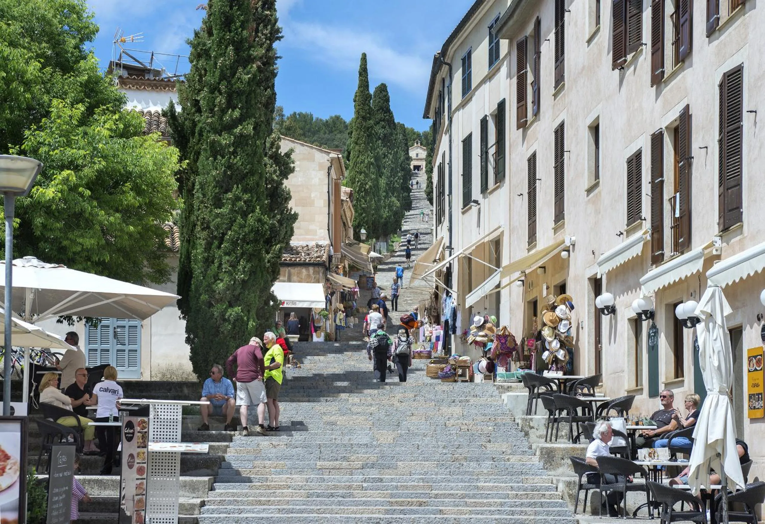 Neighbourhood in Owl Booking Villa Bella Fonte - Luxury Retreat