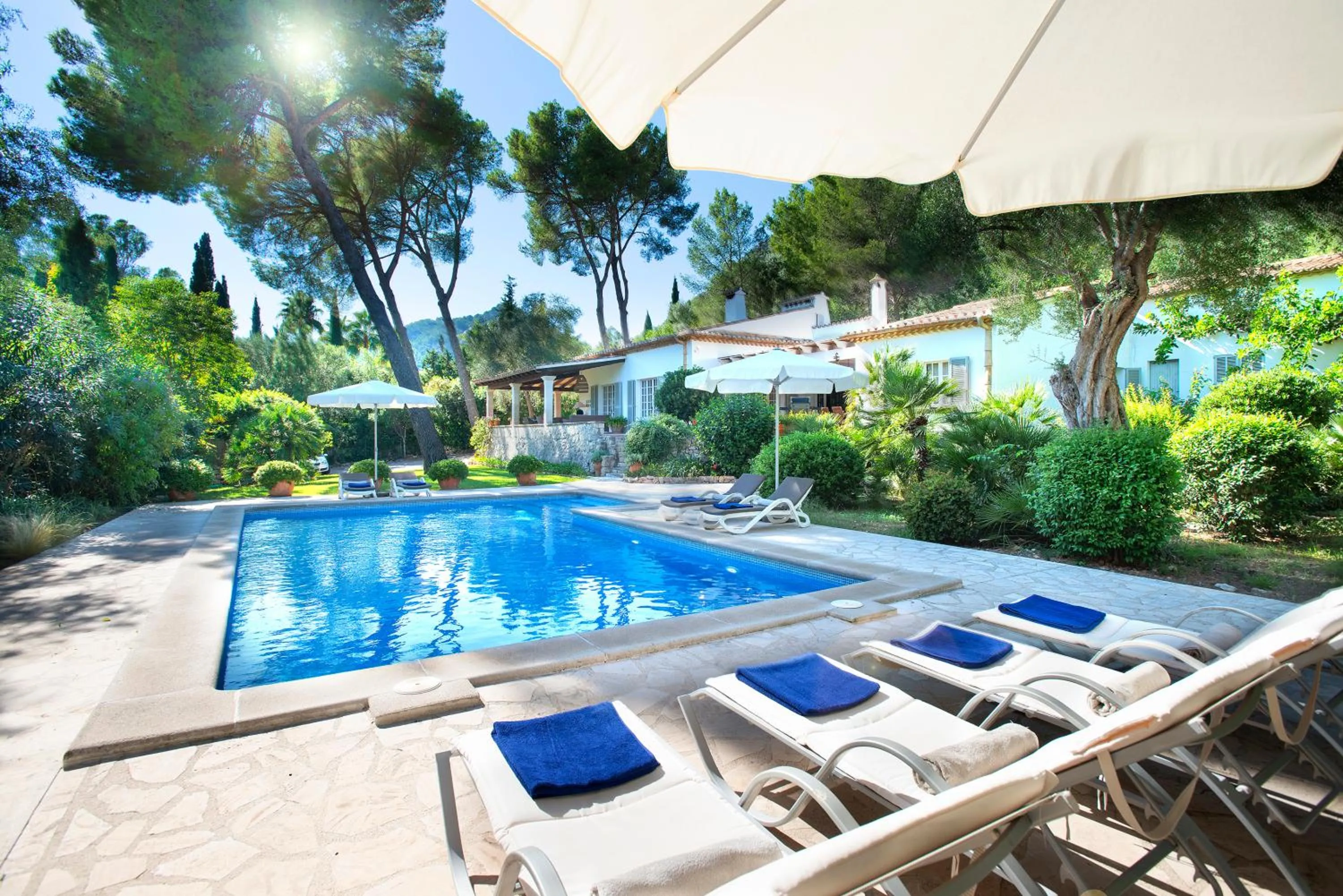 Property building in Owl Booking Villa Bella Fonte - Luxury Retreat