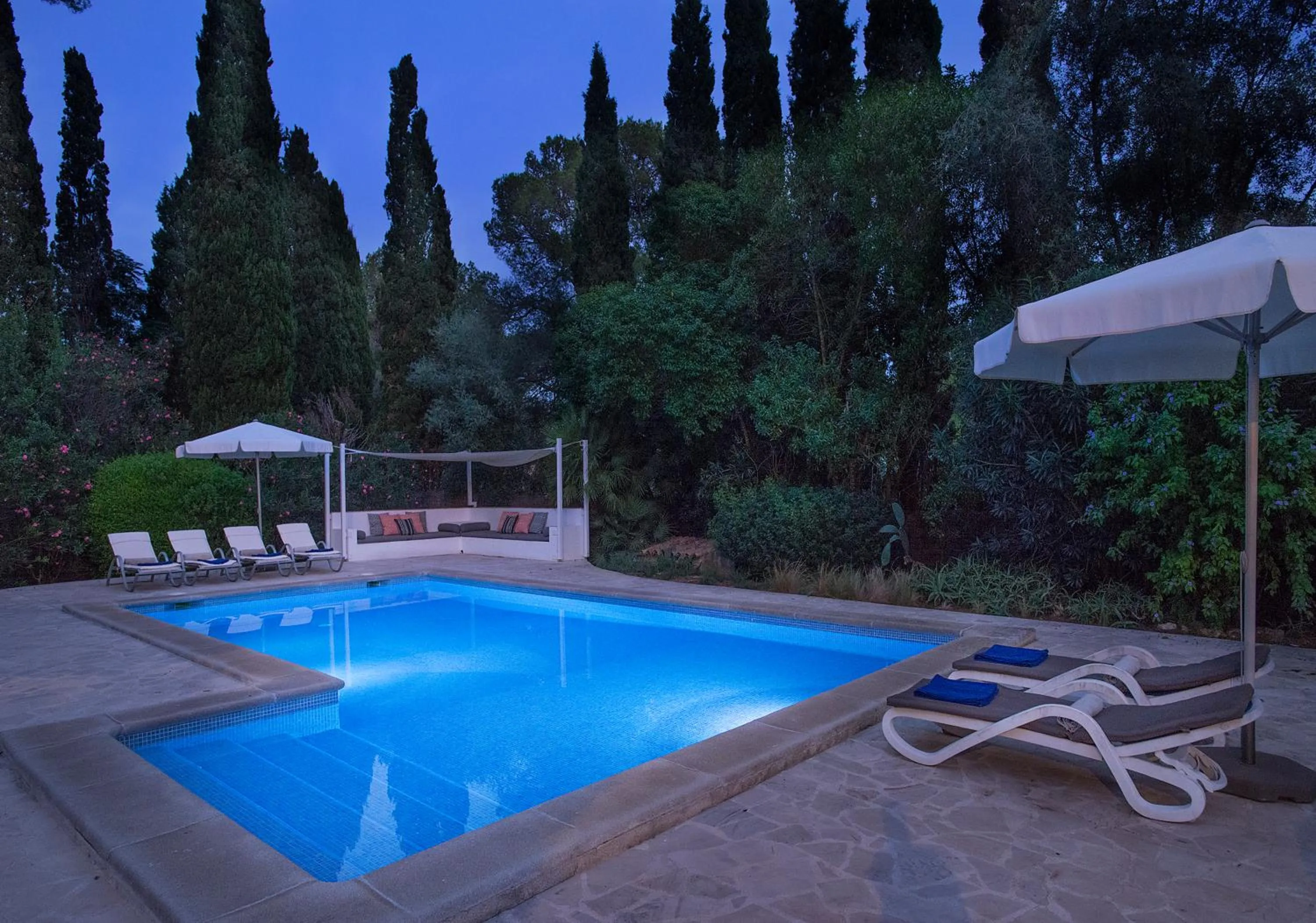 Off site in Owl Booking Villa Bella Fonte - Luxury Retreat