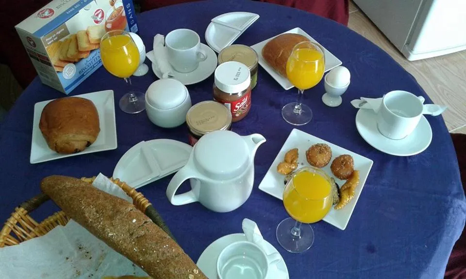 Food and drinks in Dar El Goulli