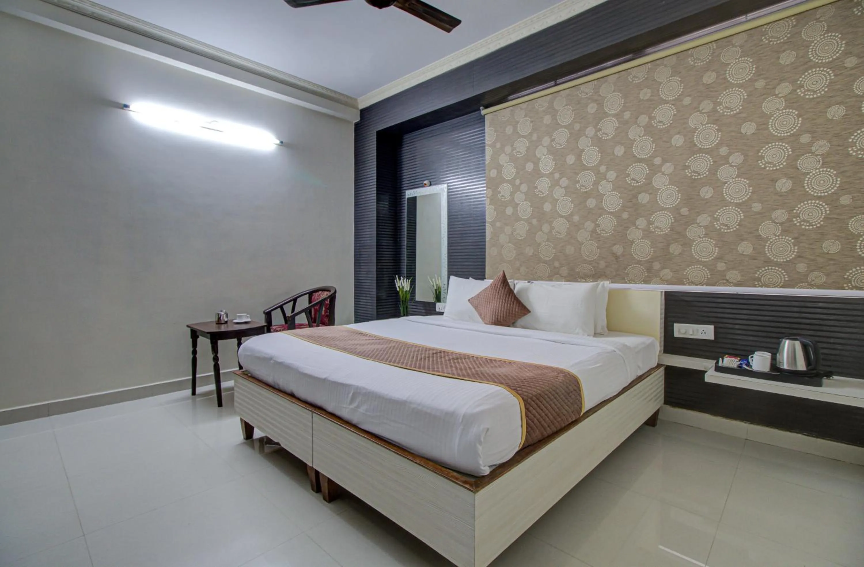 Bed in Hotel Royal Classio, Bangalore