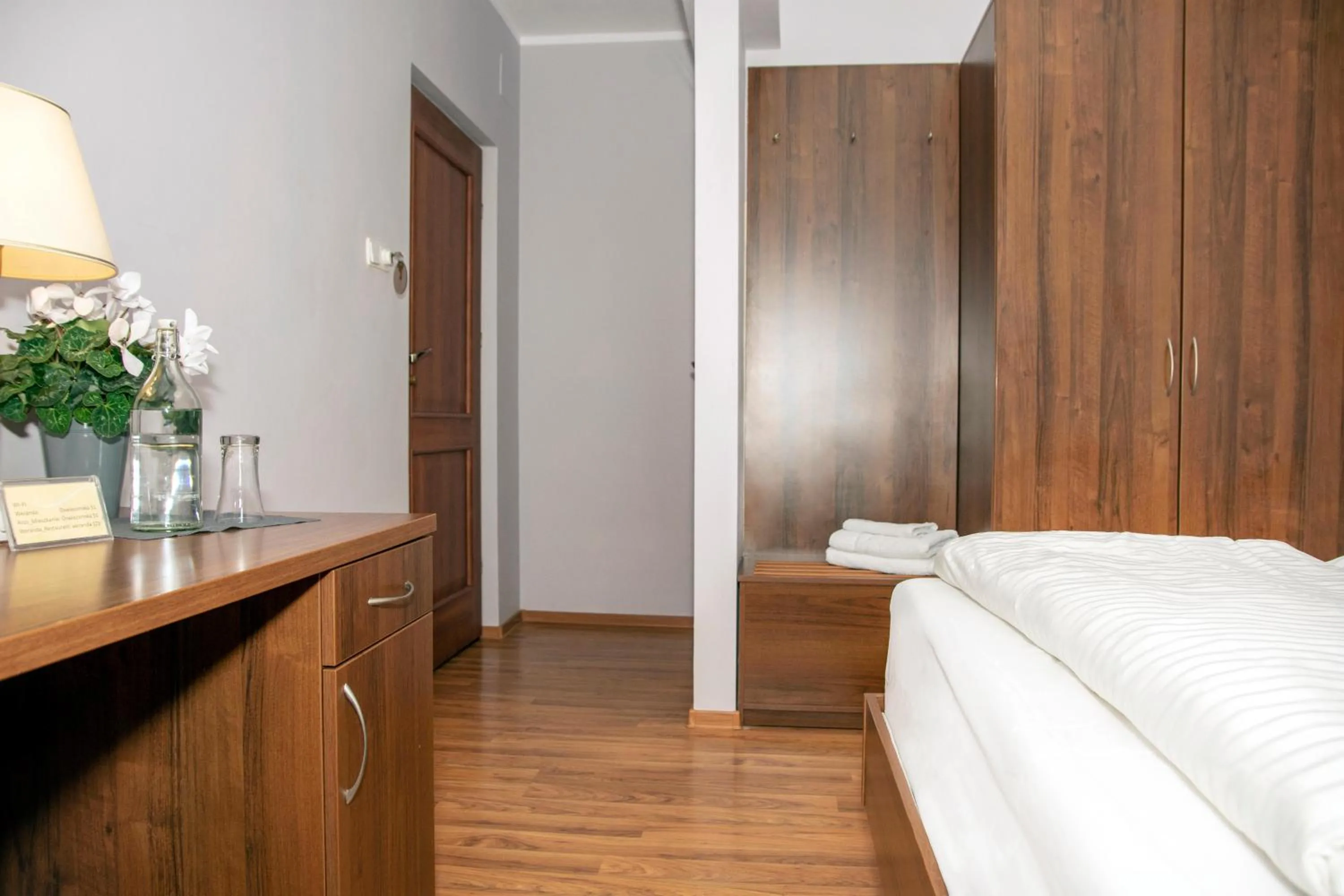 Weranda Rooms