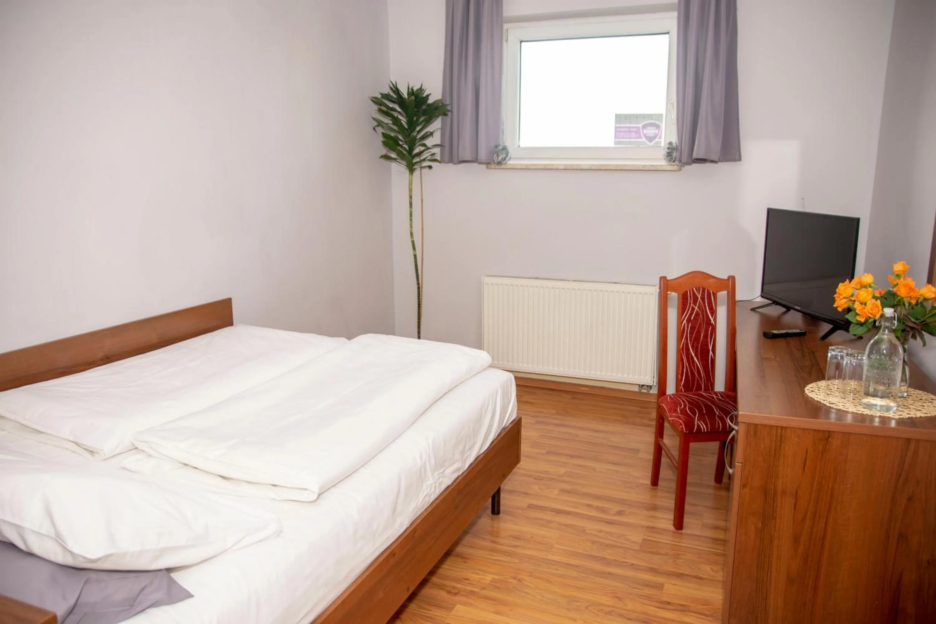 Weranda Rooms