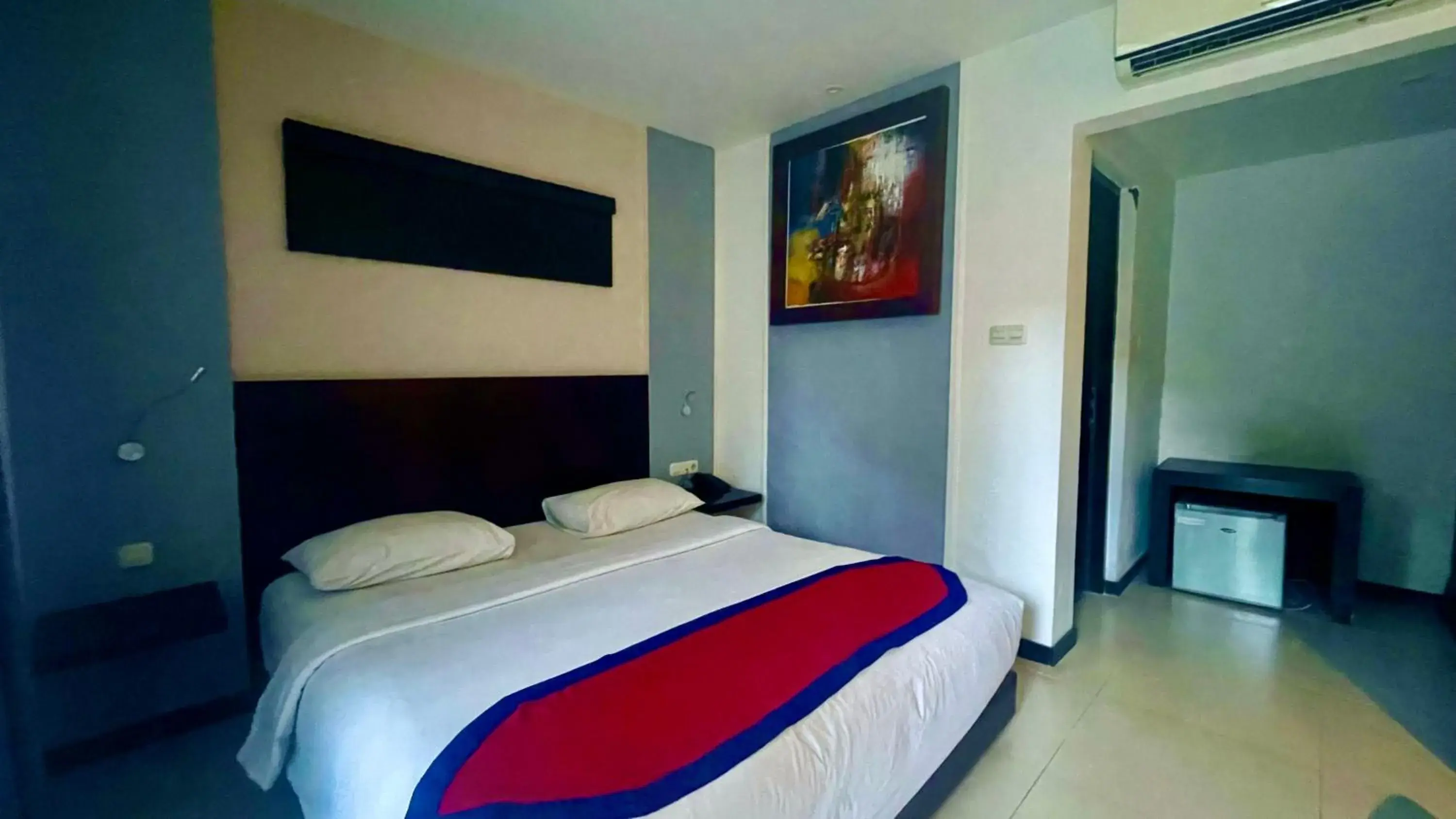 Bedroom in Ozz Hotel Kuta Bali