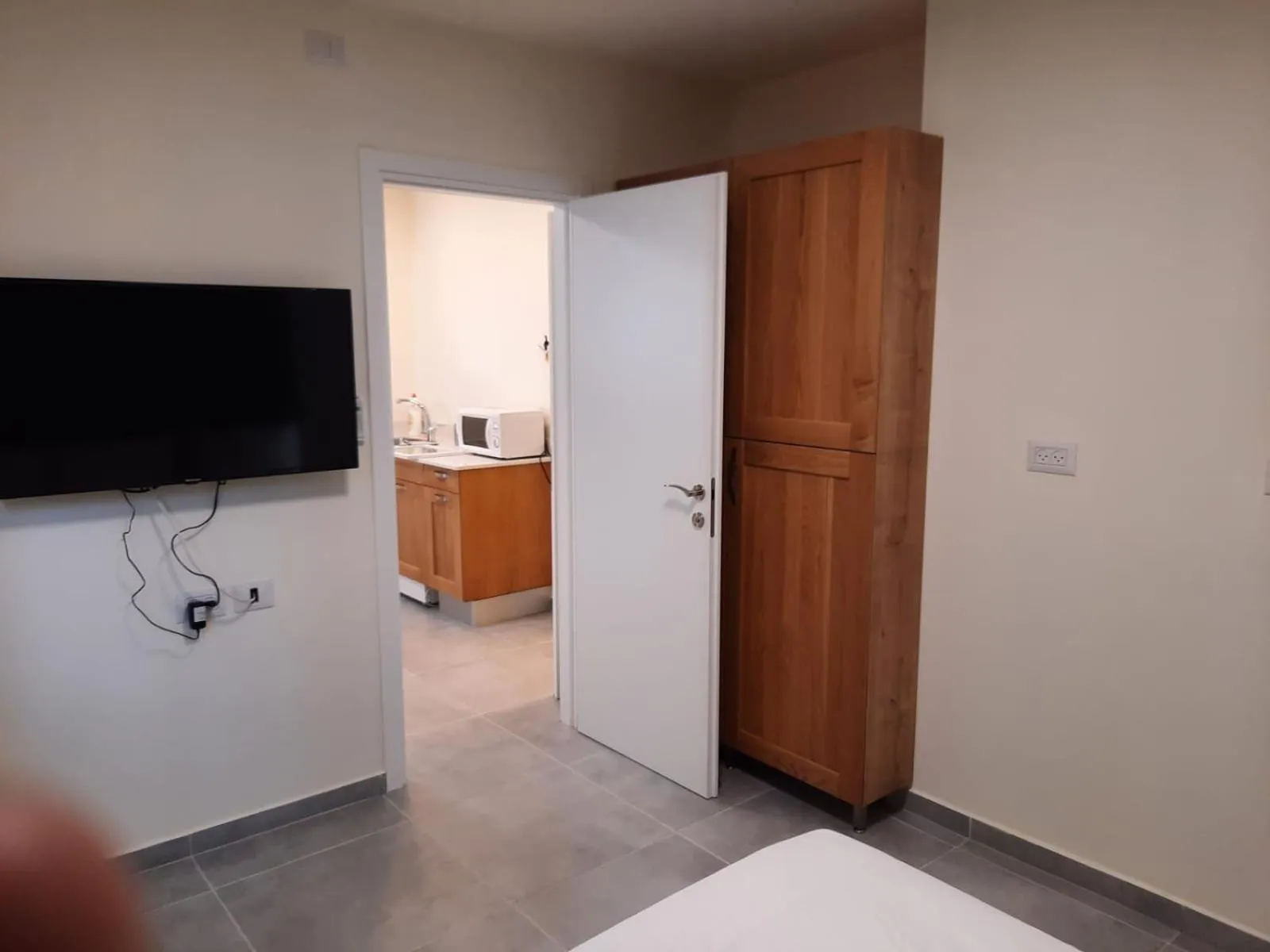 Kitchen or kitchenette in Dizengoff Inn Apartments