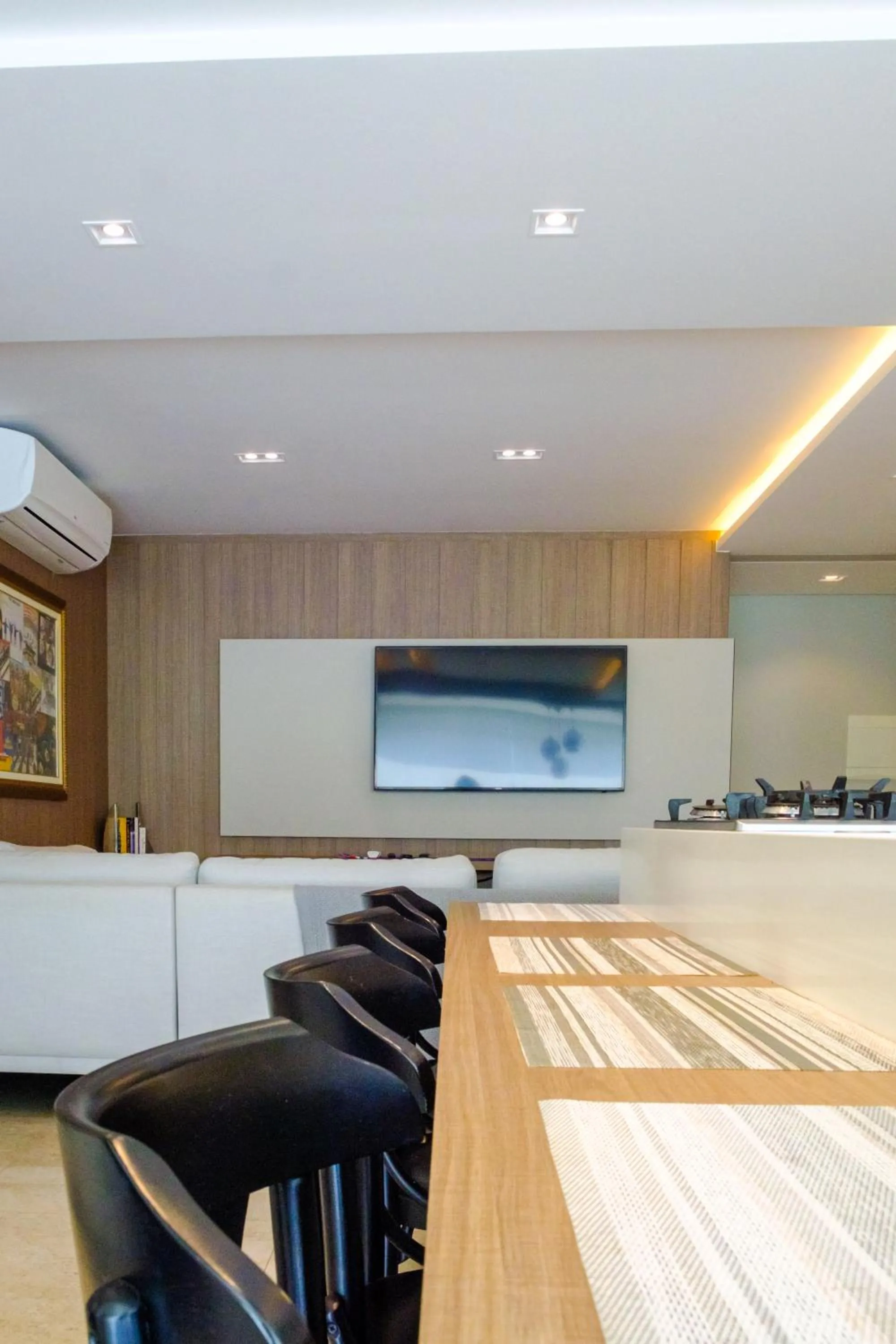 Luxury at the beach!Wi-Fi500Mpbs