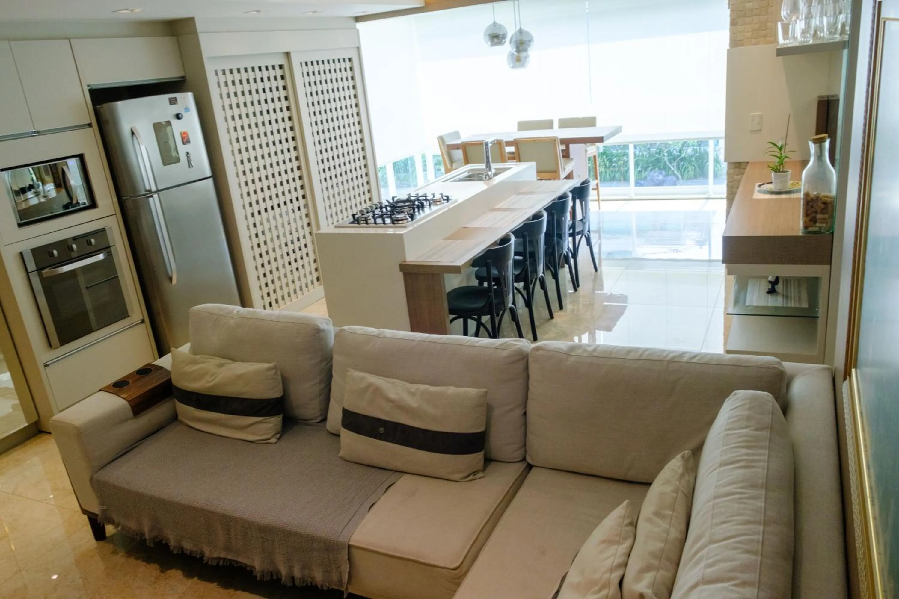 Luxury at the beach!Wi-Fi500Mpbs