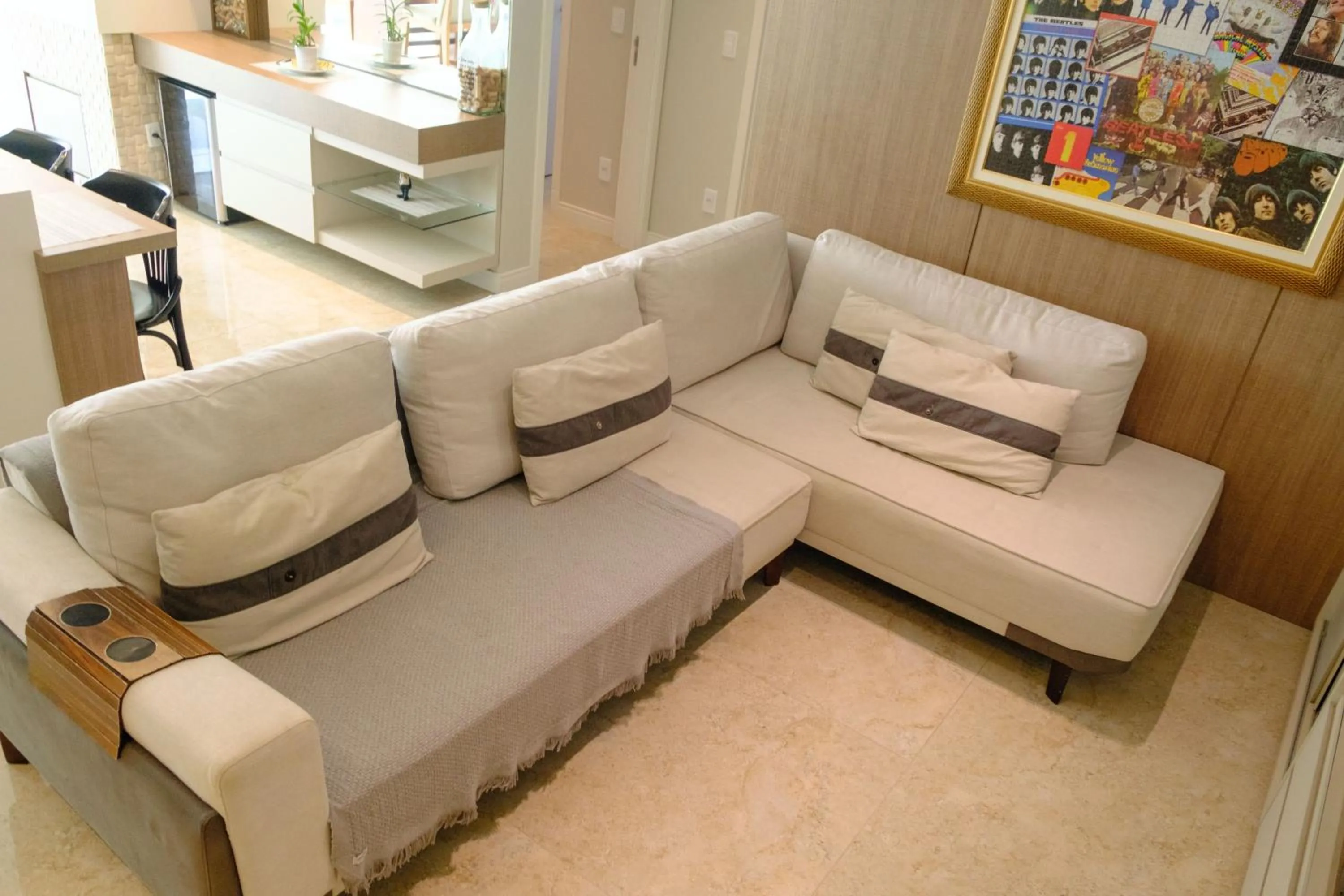 Luxury at the beach!Wi-Fi500Mpbs