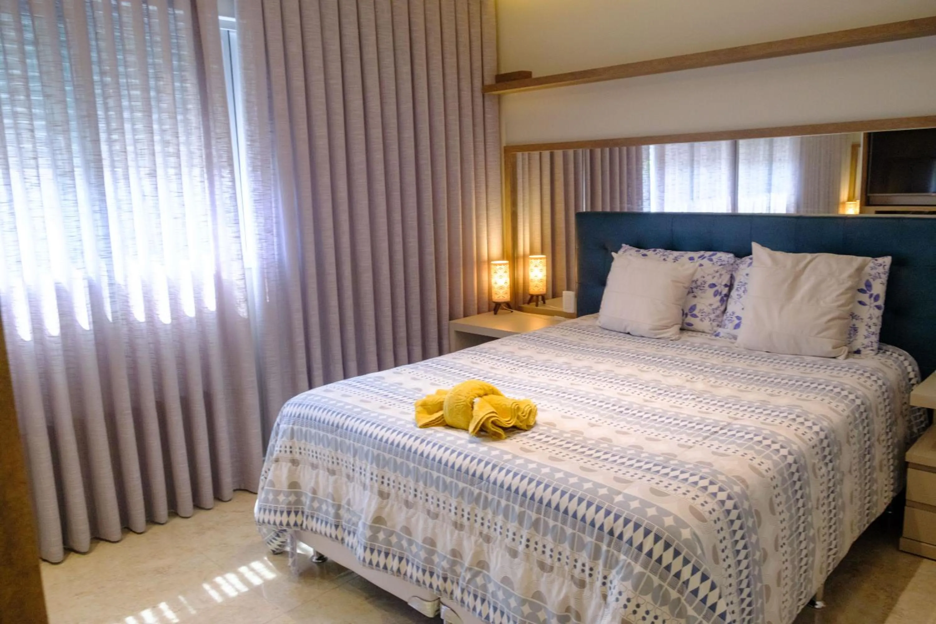 Bed in Luxury at the beach!Wi-Fi500Mpbs