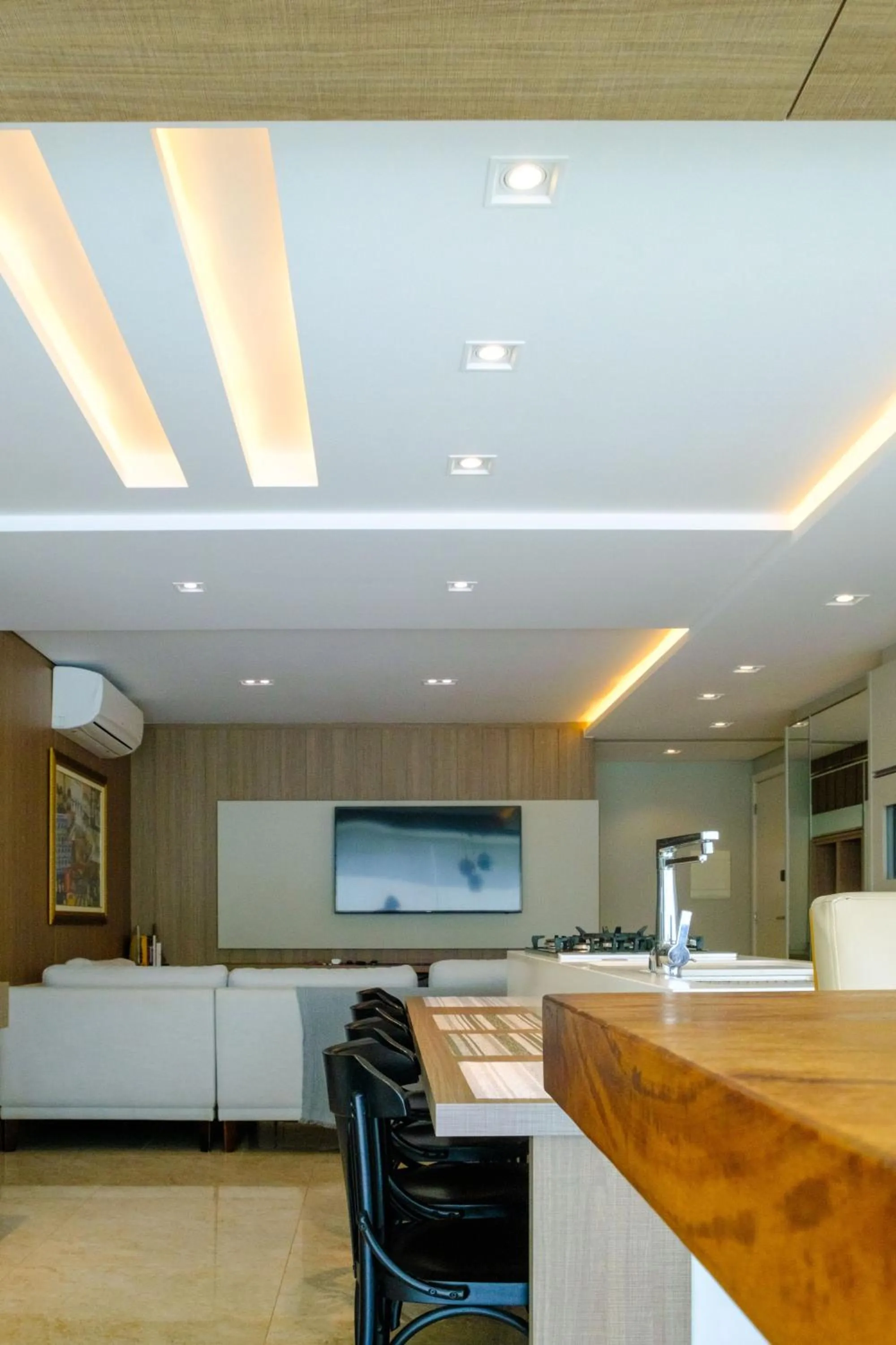 Luxury at the beach!Wi-Fi500Mpbs