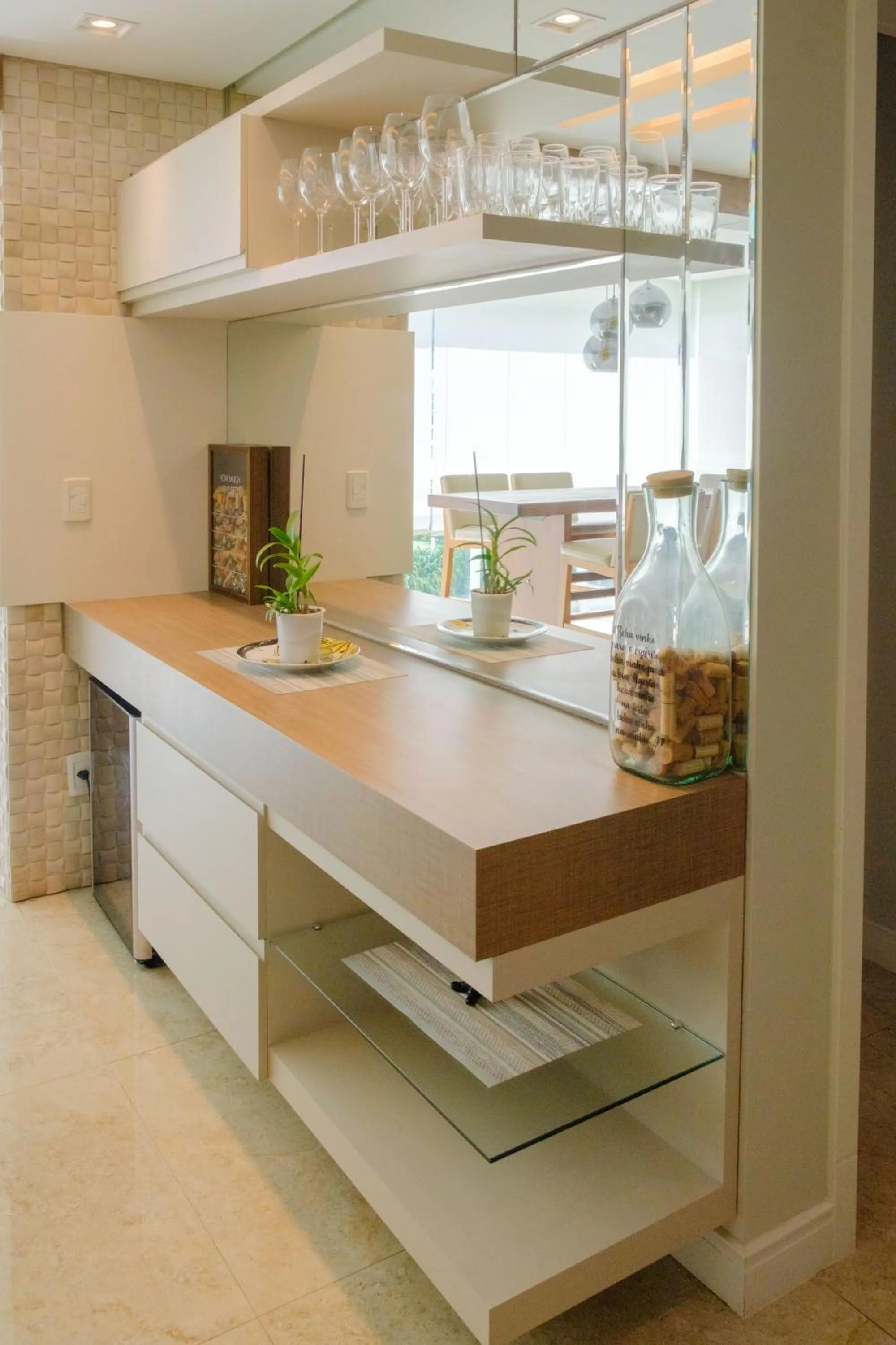 Luxury at the beach!Wi-Fi500Mpbs