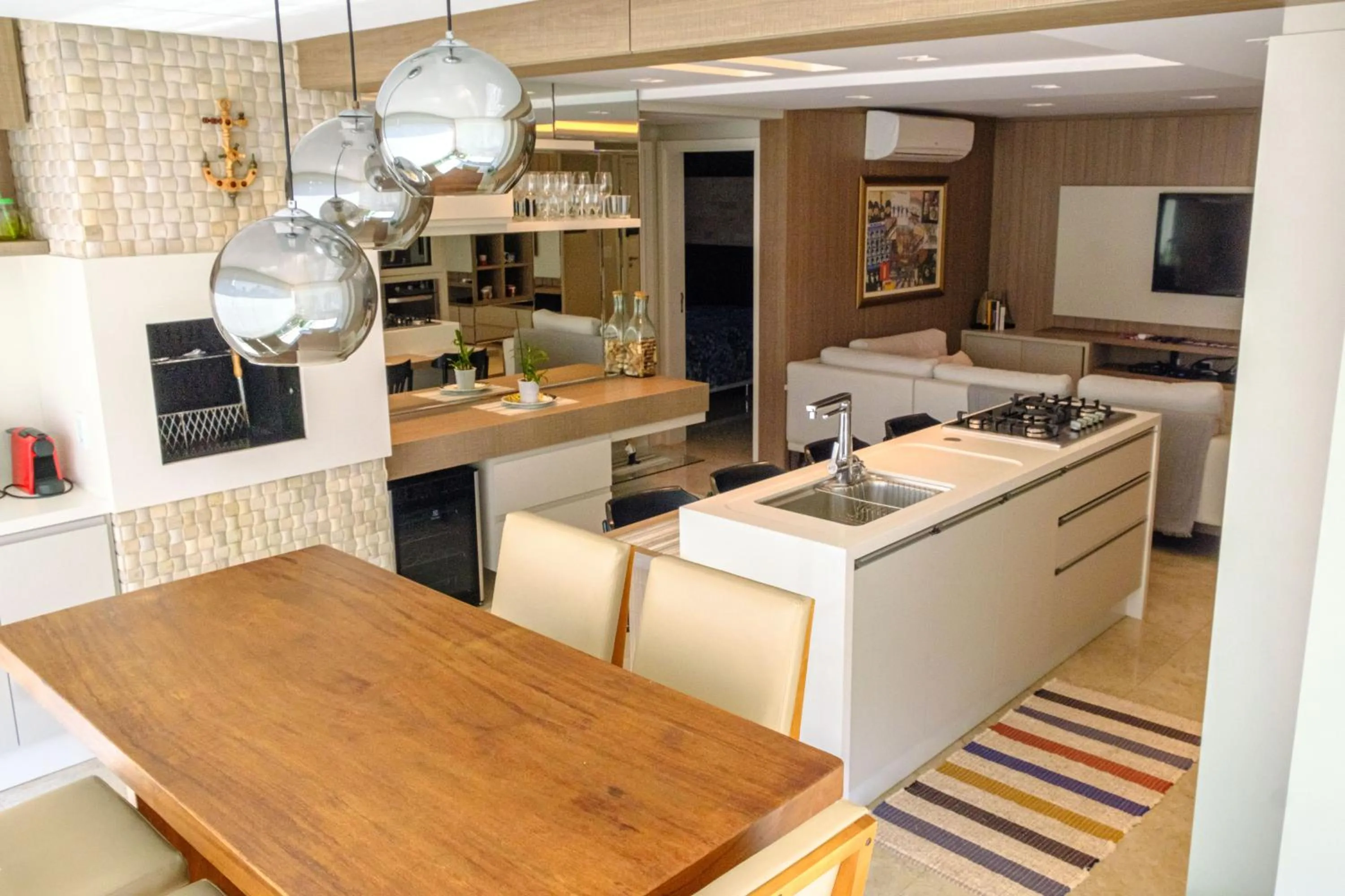 Luxury at the beach!Wi-Fi500Mpbs