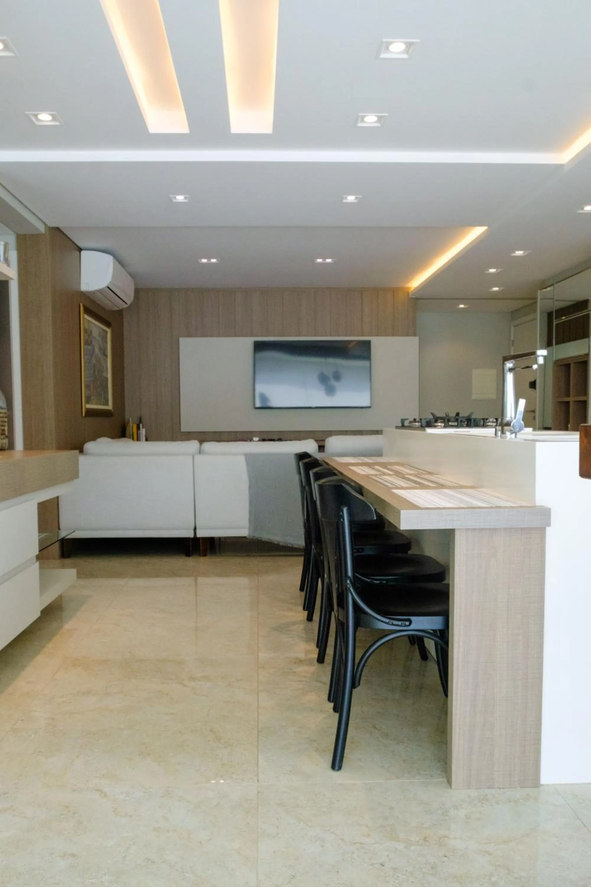 Luxury at the beach!Wi-Fi500Mpbs