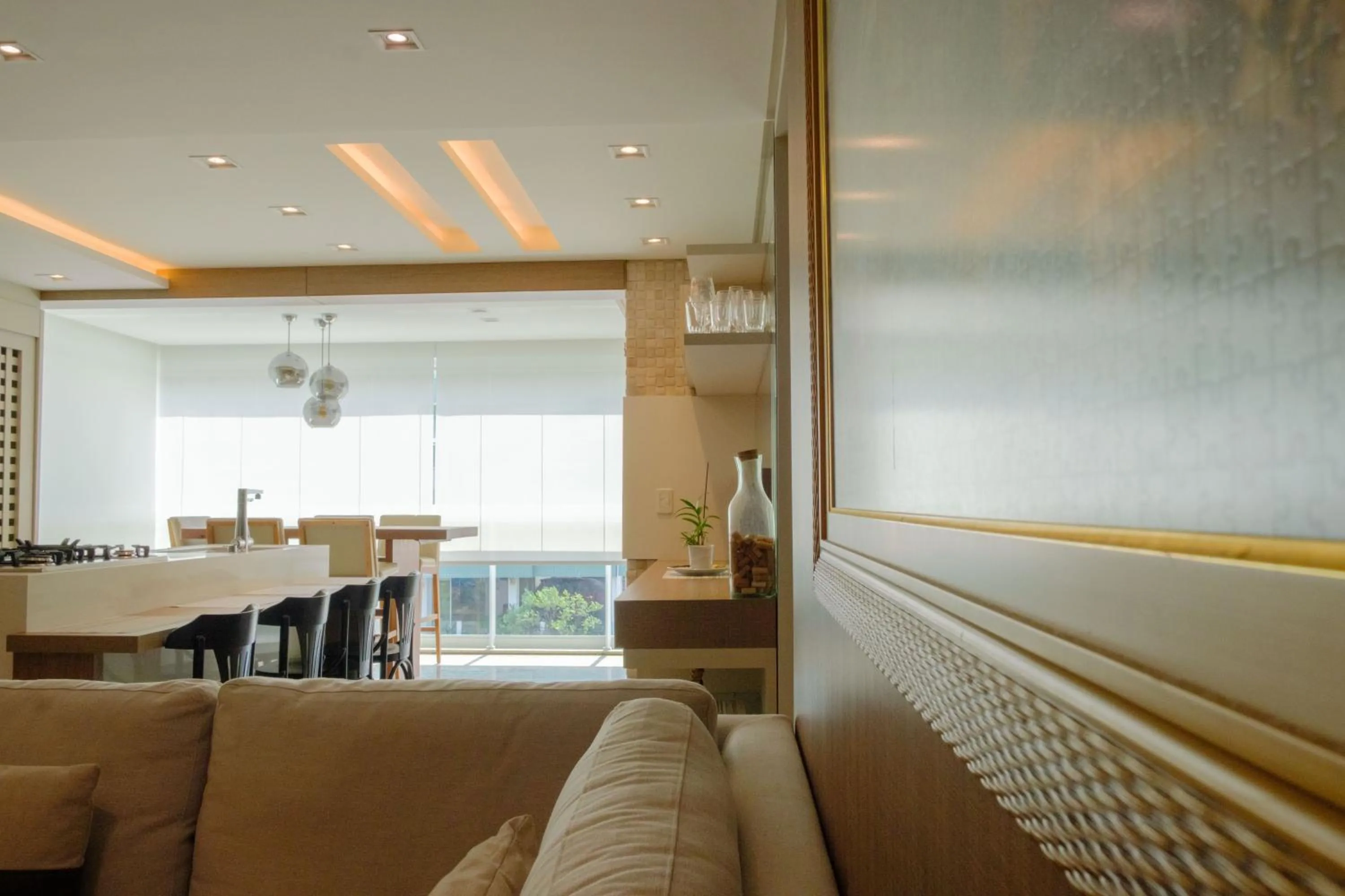 Luxury at the beach!Wi-Fi500Mpbs