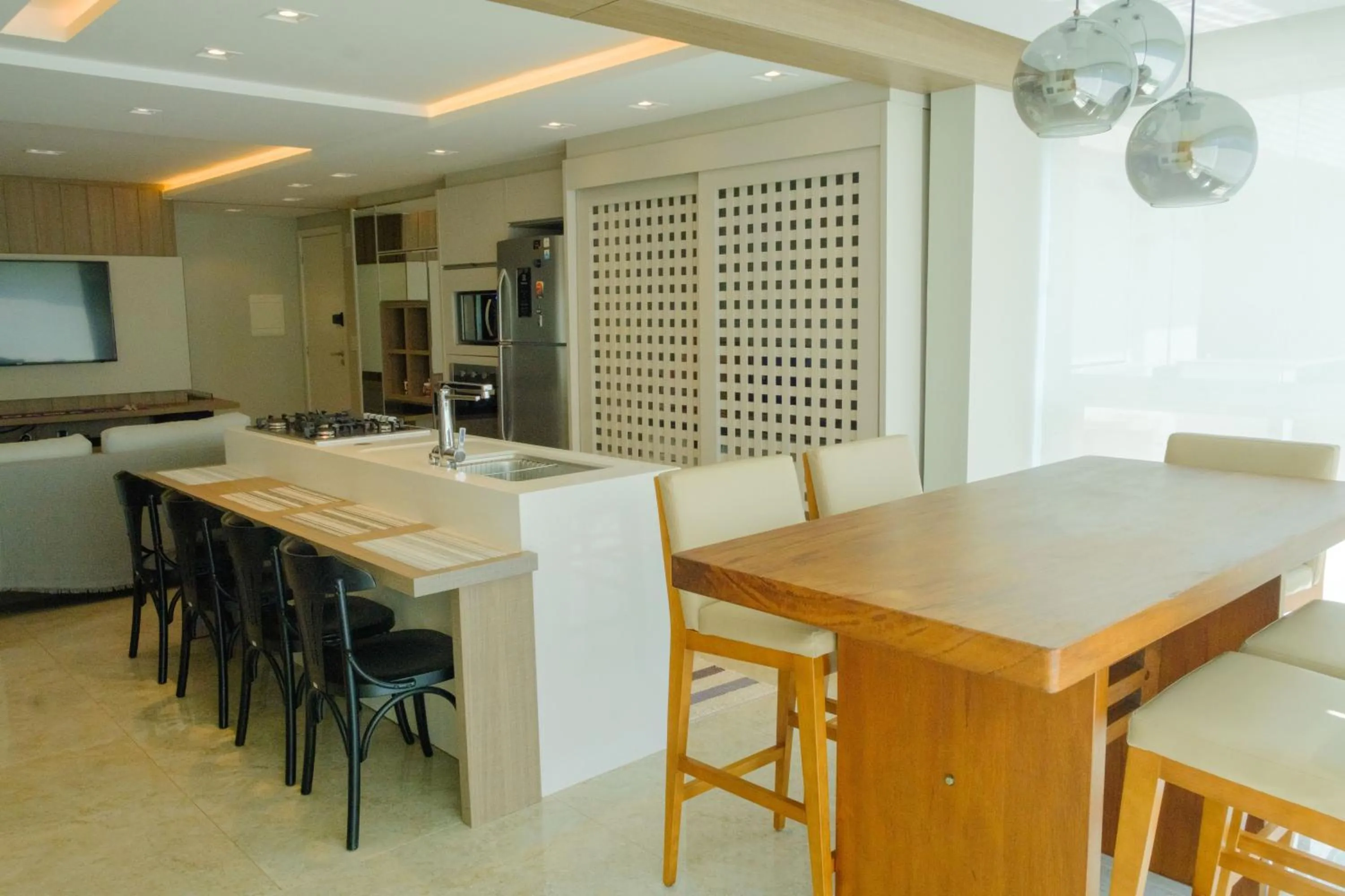 Luxury at the beach!Wi-Fi500Mpbs