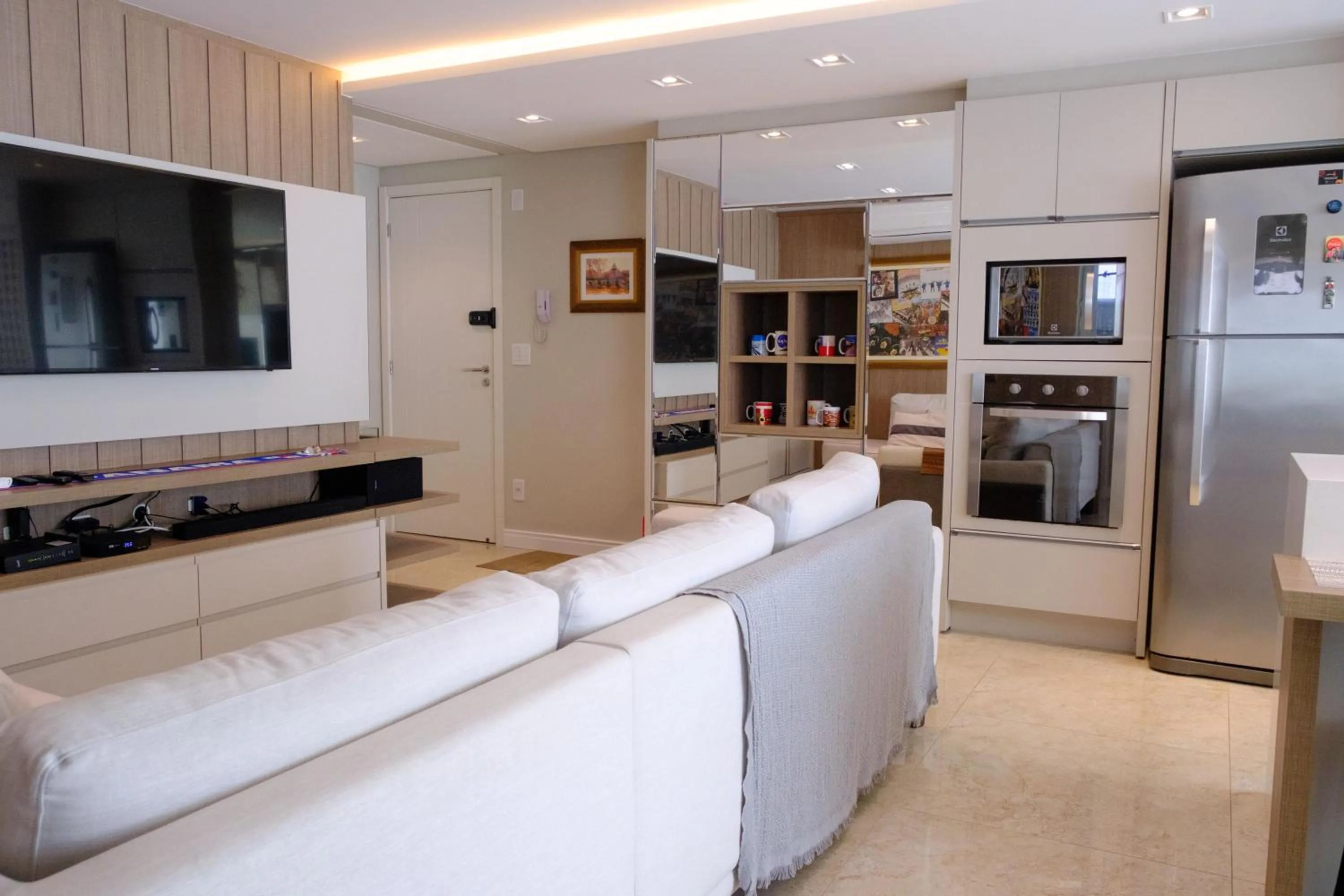 Luxury at the beach!Wi-Fi500Mpbs