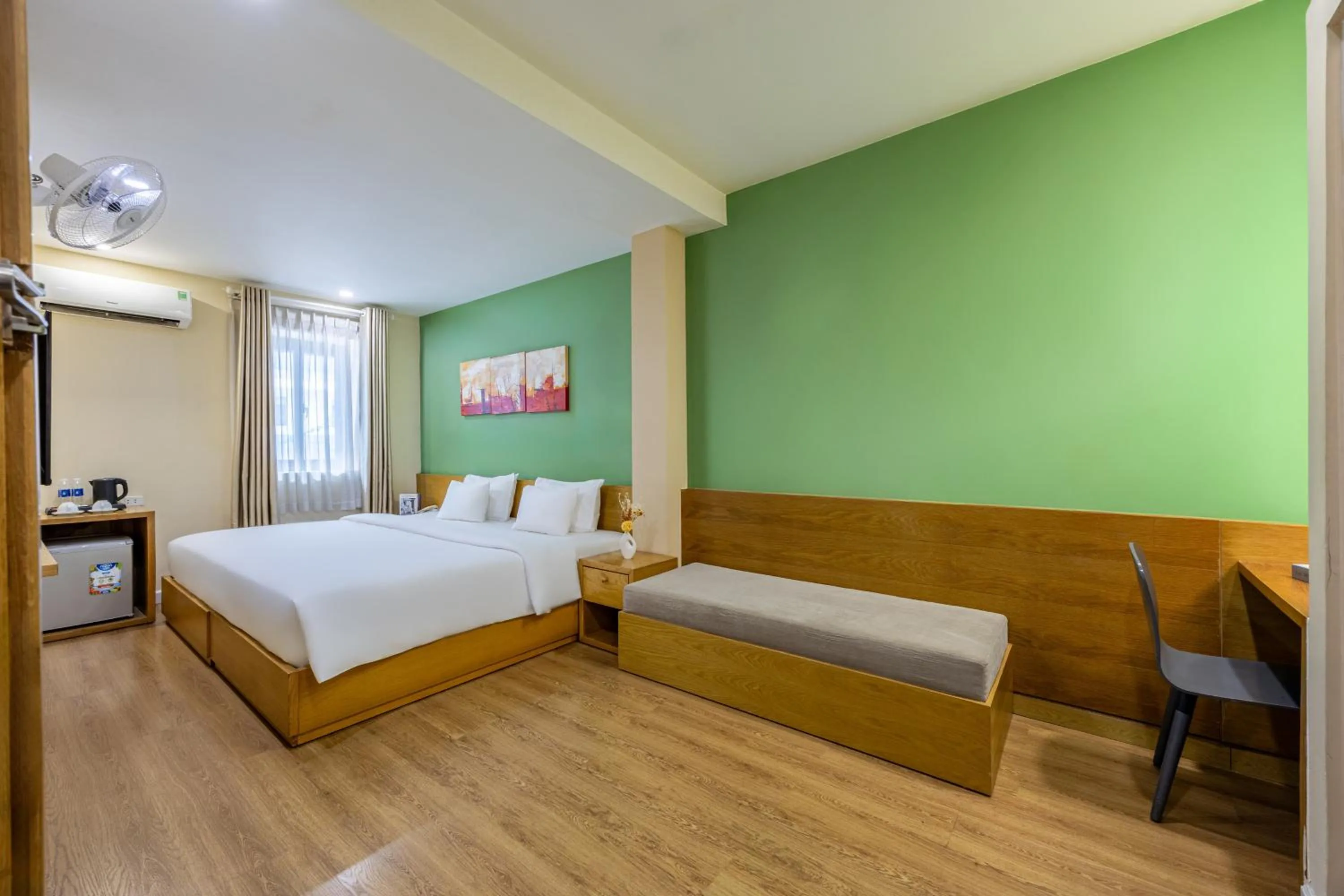 Bed in A25 Hotel - 142 Bùi Thị Xuân