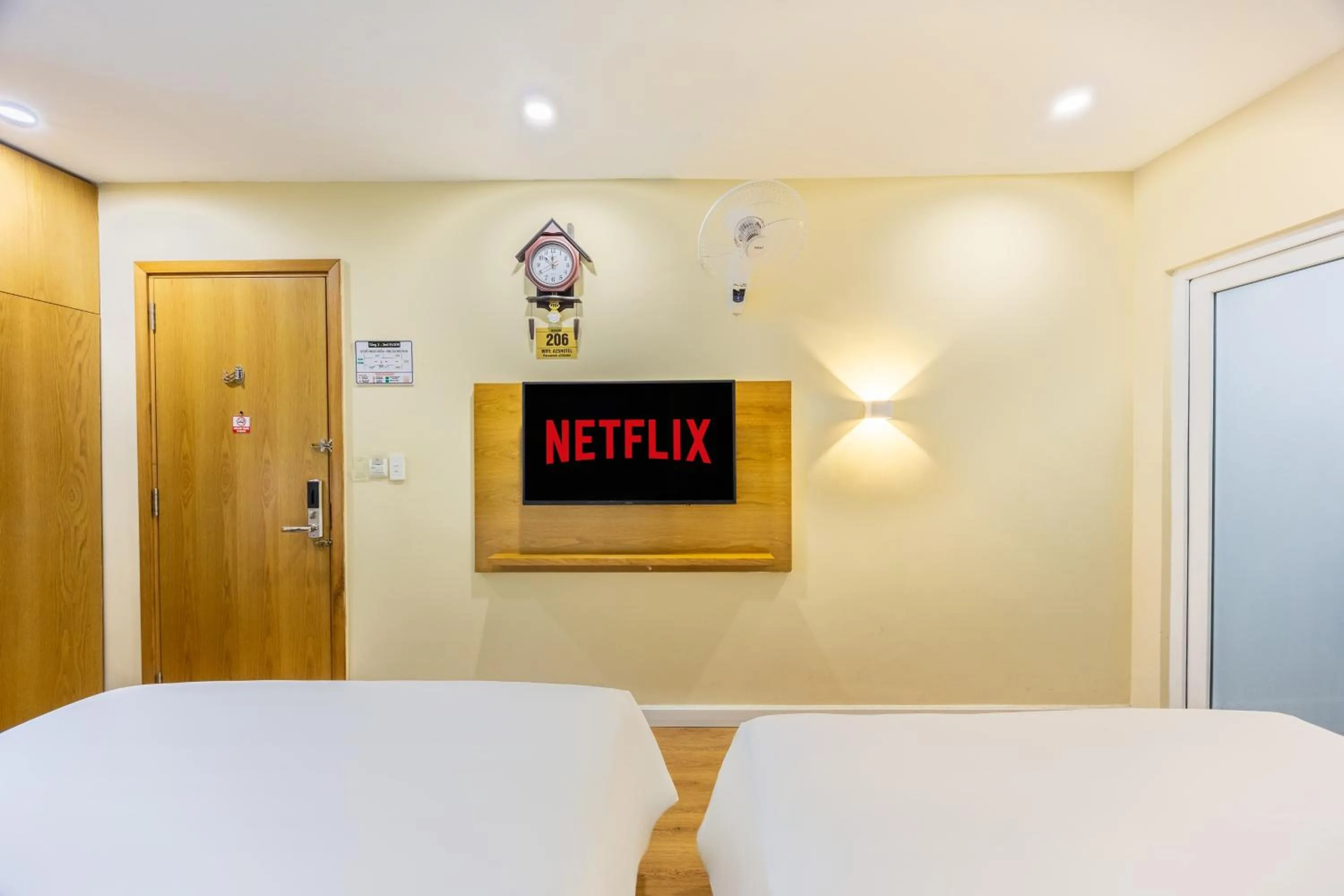 Bed in A25 Hotel - 142 Bùi Thị Xuân