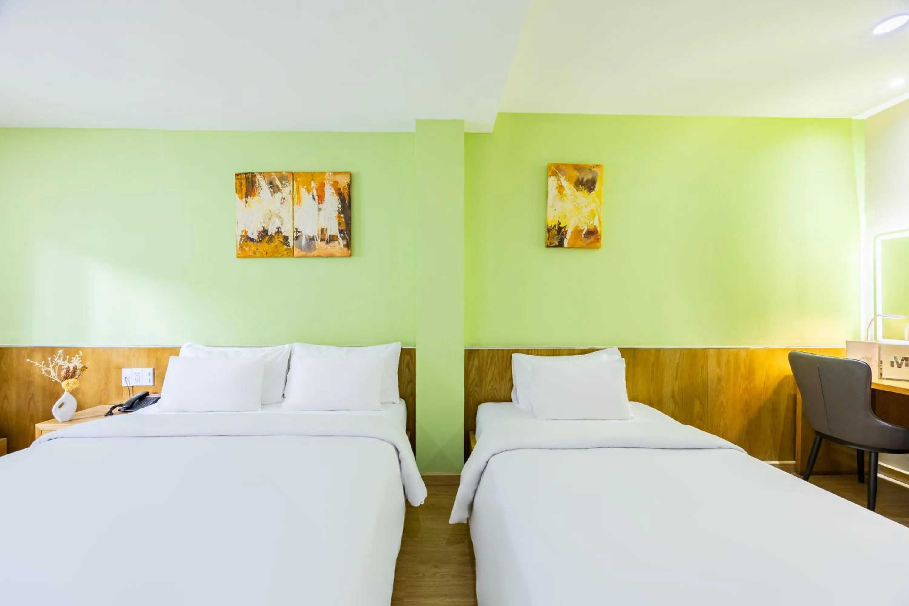 Bed in A25 Hotel - 142 Bùi Thị Xuân