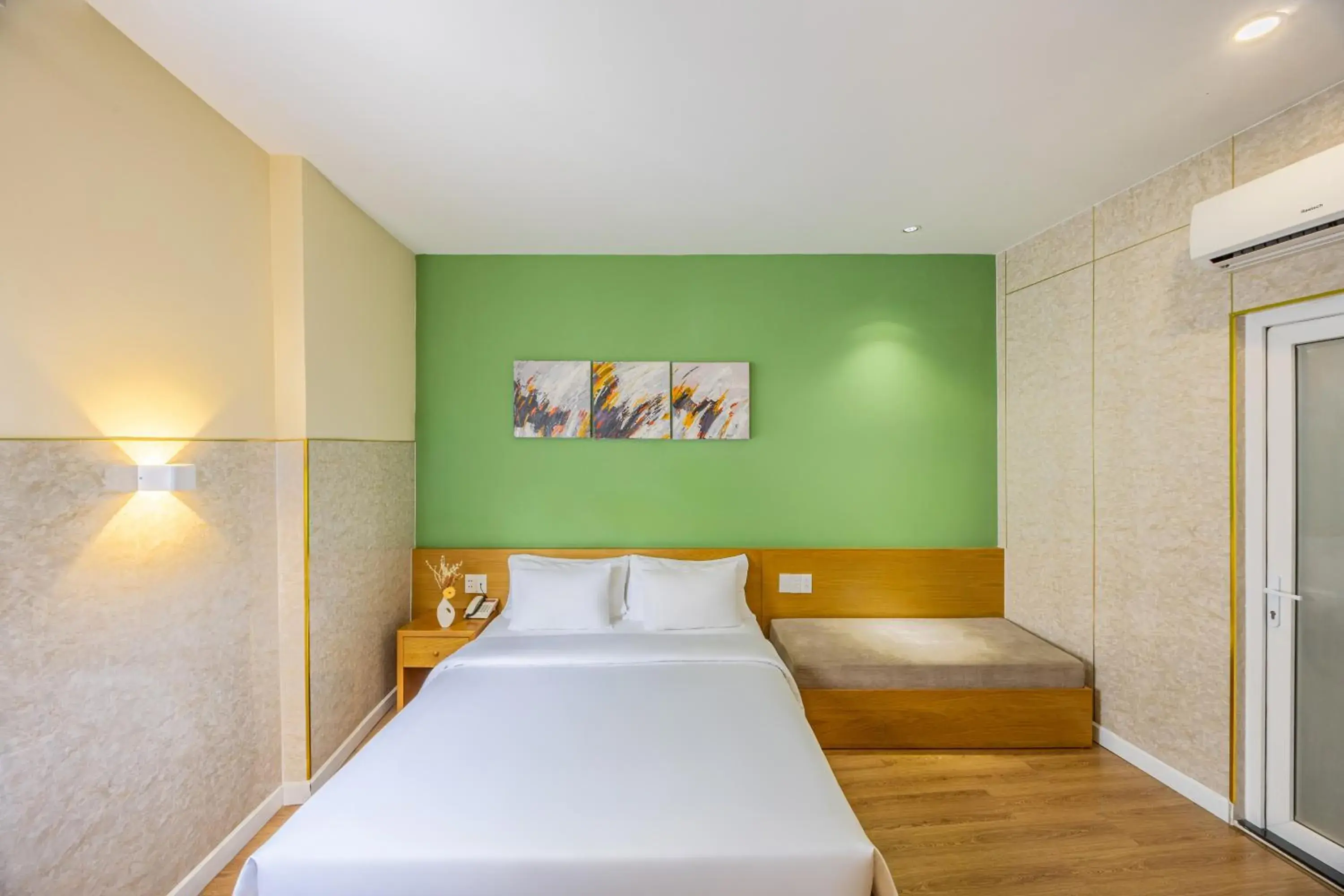 Bed in A25 Hotel - 142 Bùi Thị Xuân Bed in A25 Hotel - 142 Bùi Thị Xuân