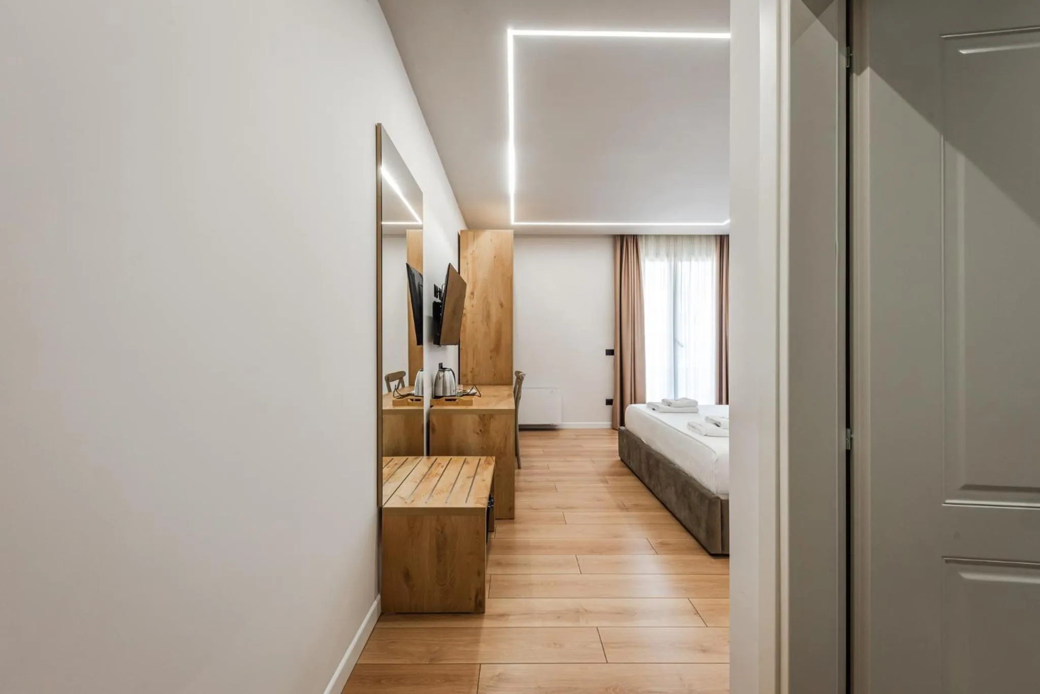 Bed in Relax Inn Hotel Durres