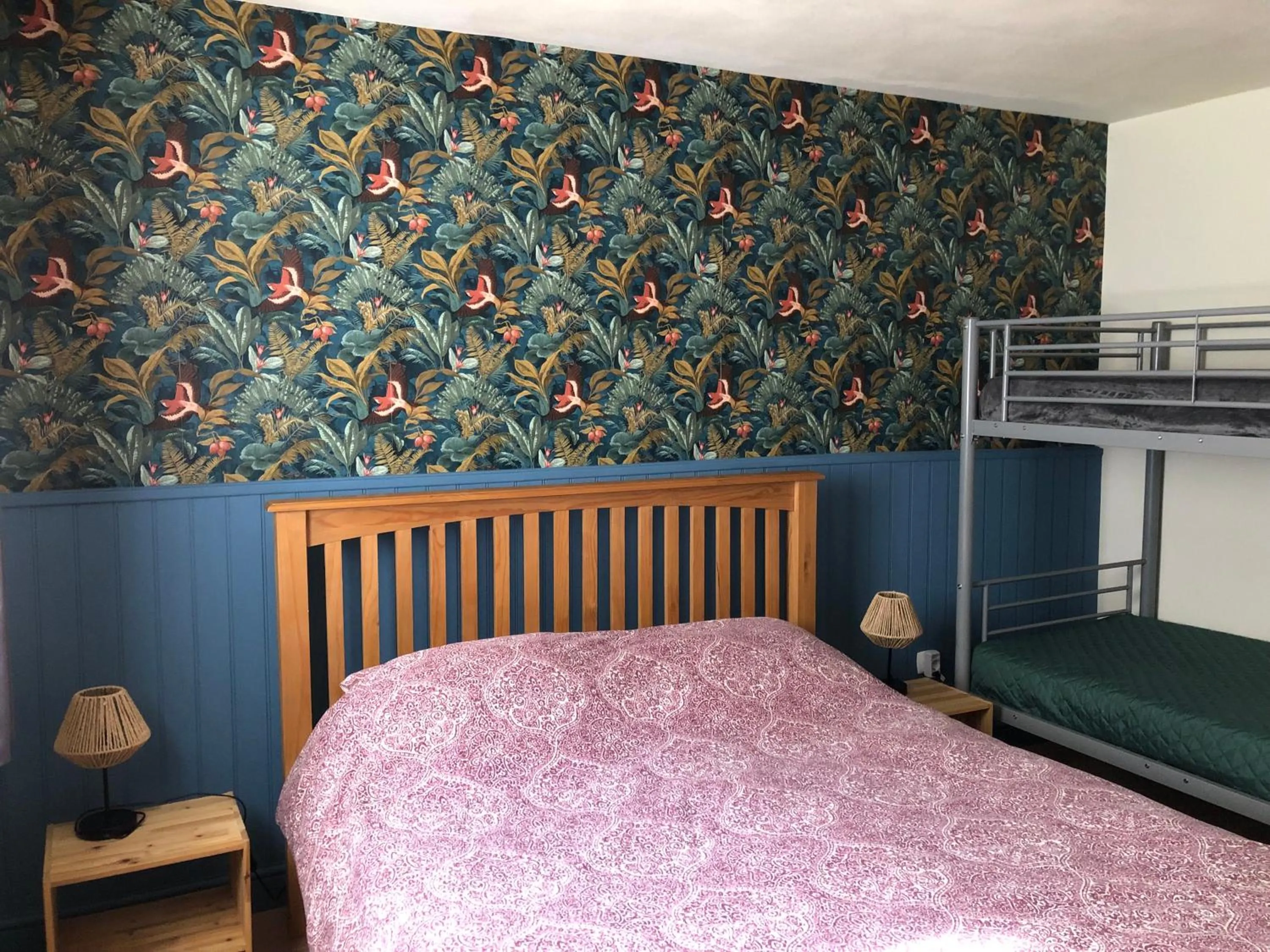 bunk bed, Bed in House Of The Three Marias