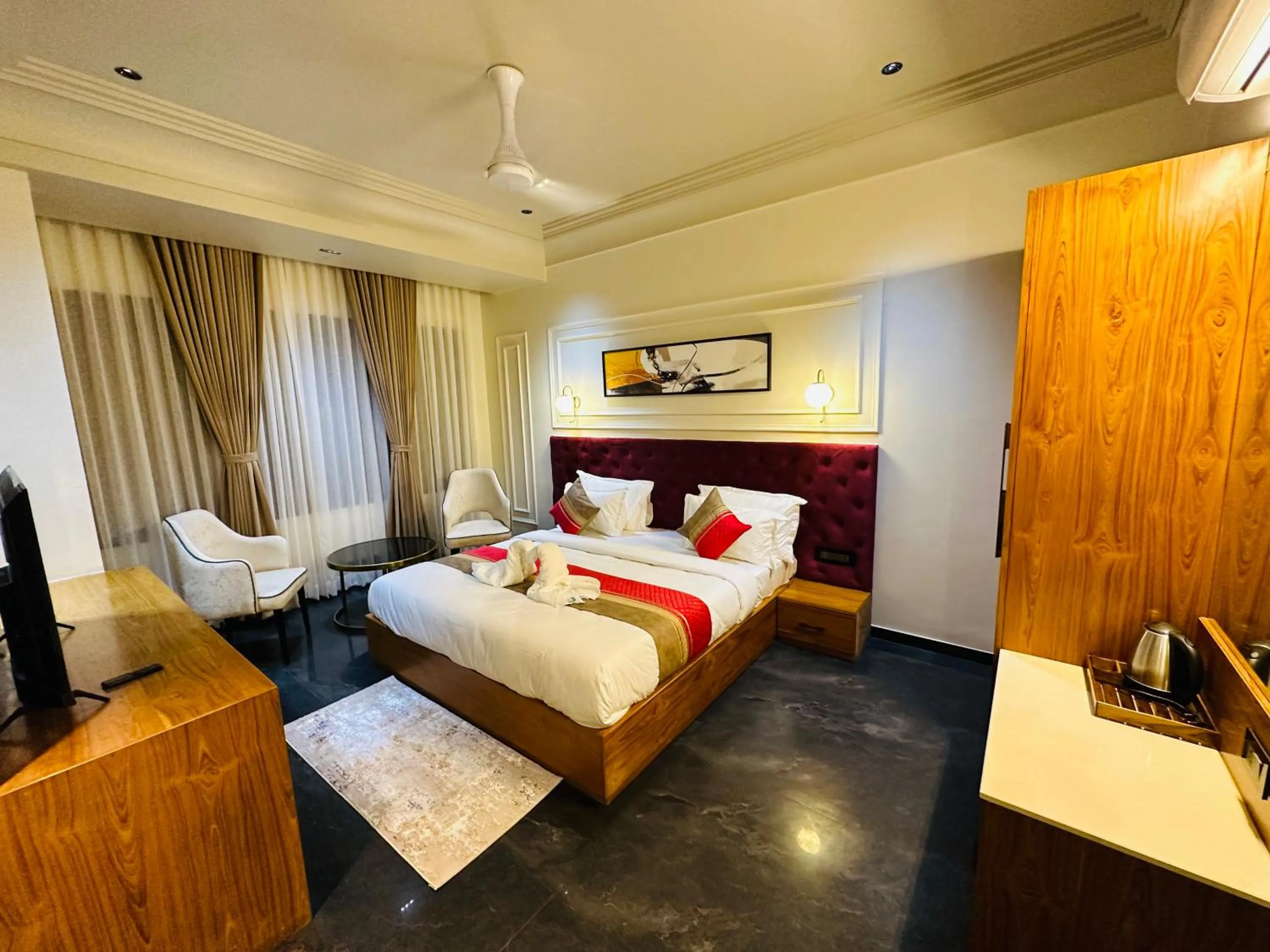 TV and multimedia, Bed in THE LOVE PASSION KARMA CLUB & RESORT