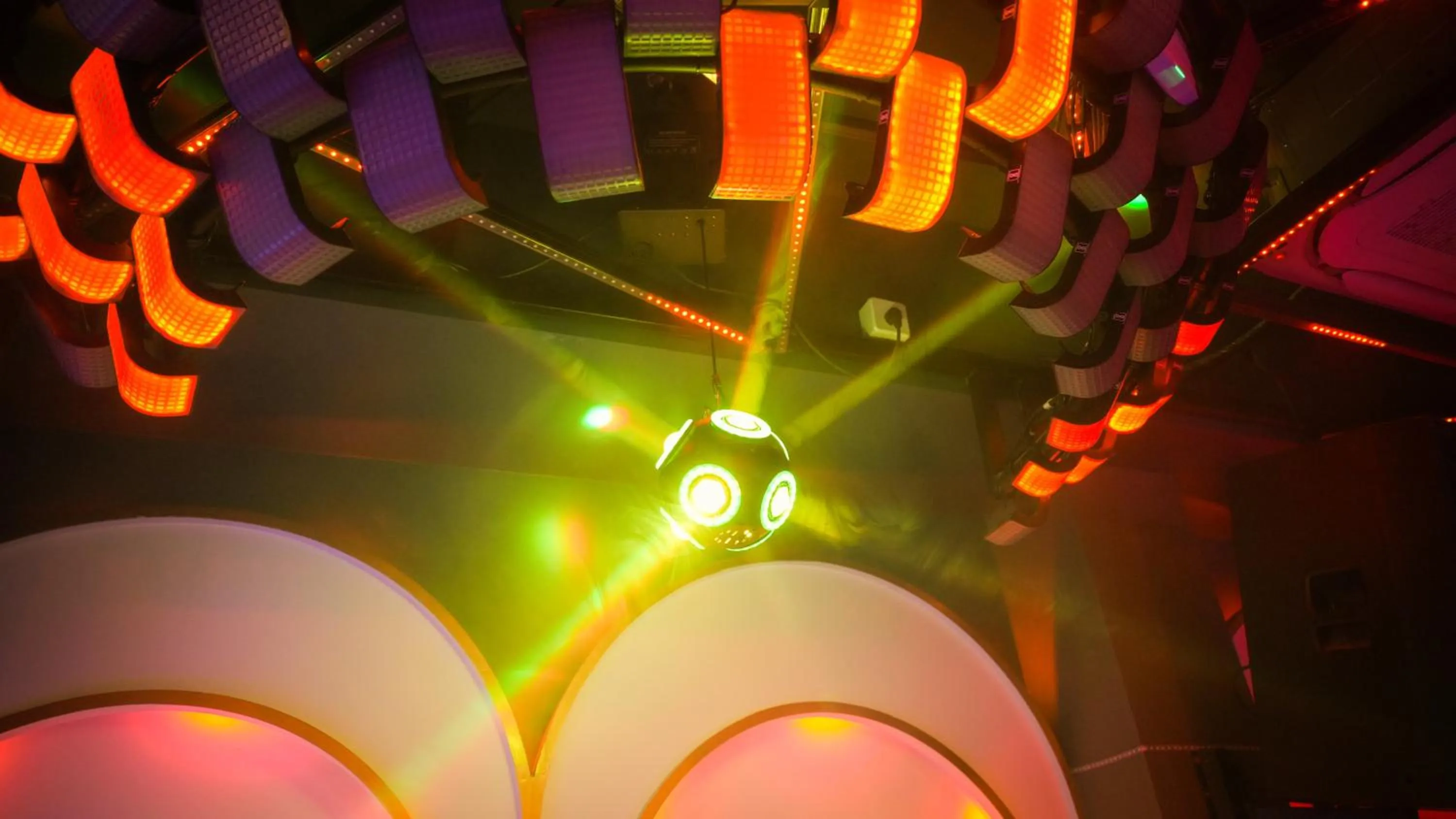 Lounge or bar in THE LOVE PASSION KARMA CLUB & RESORT