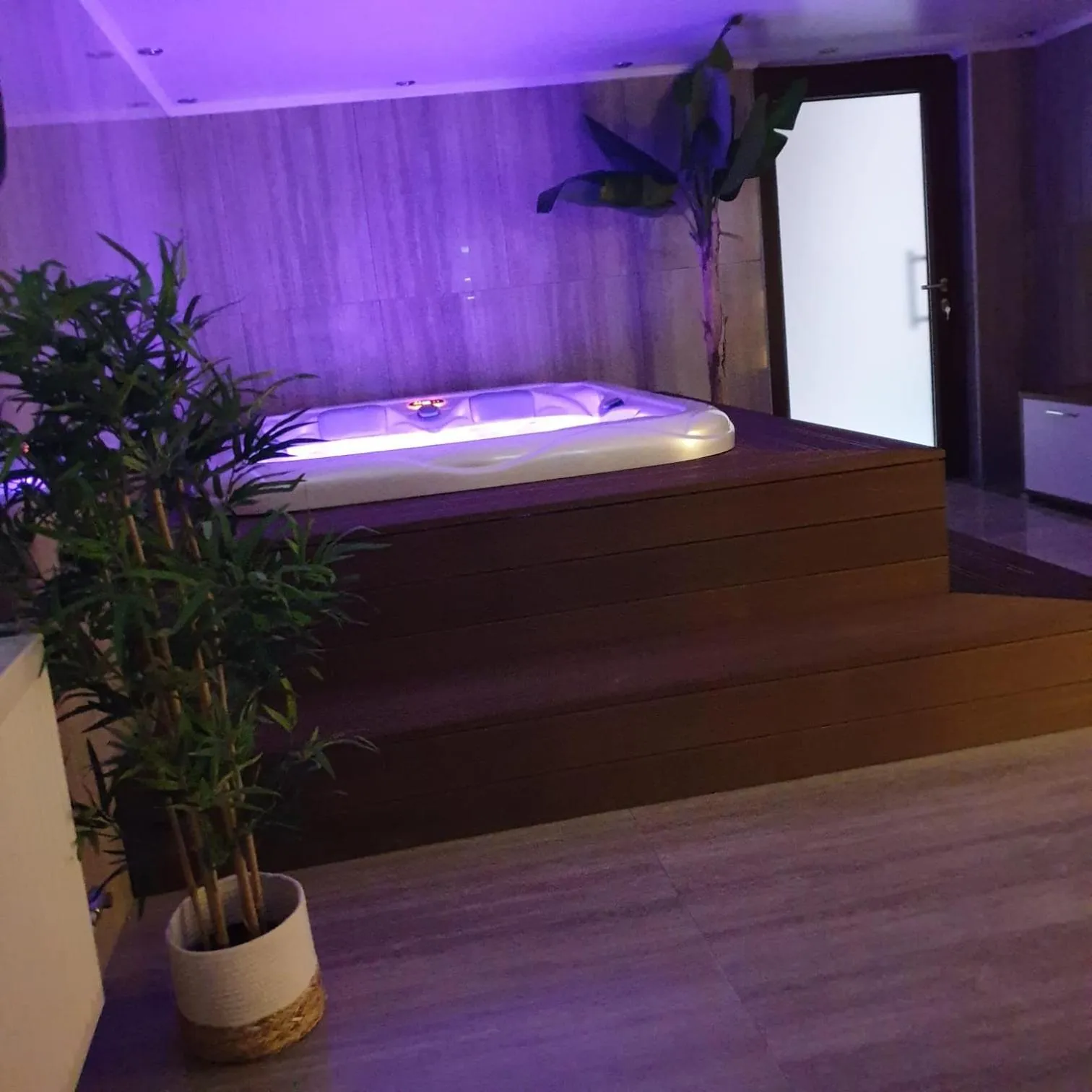 Hot Tub in Villa Biser Dunava