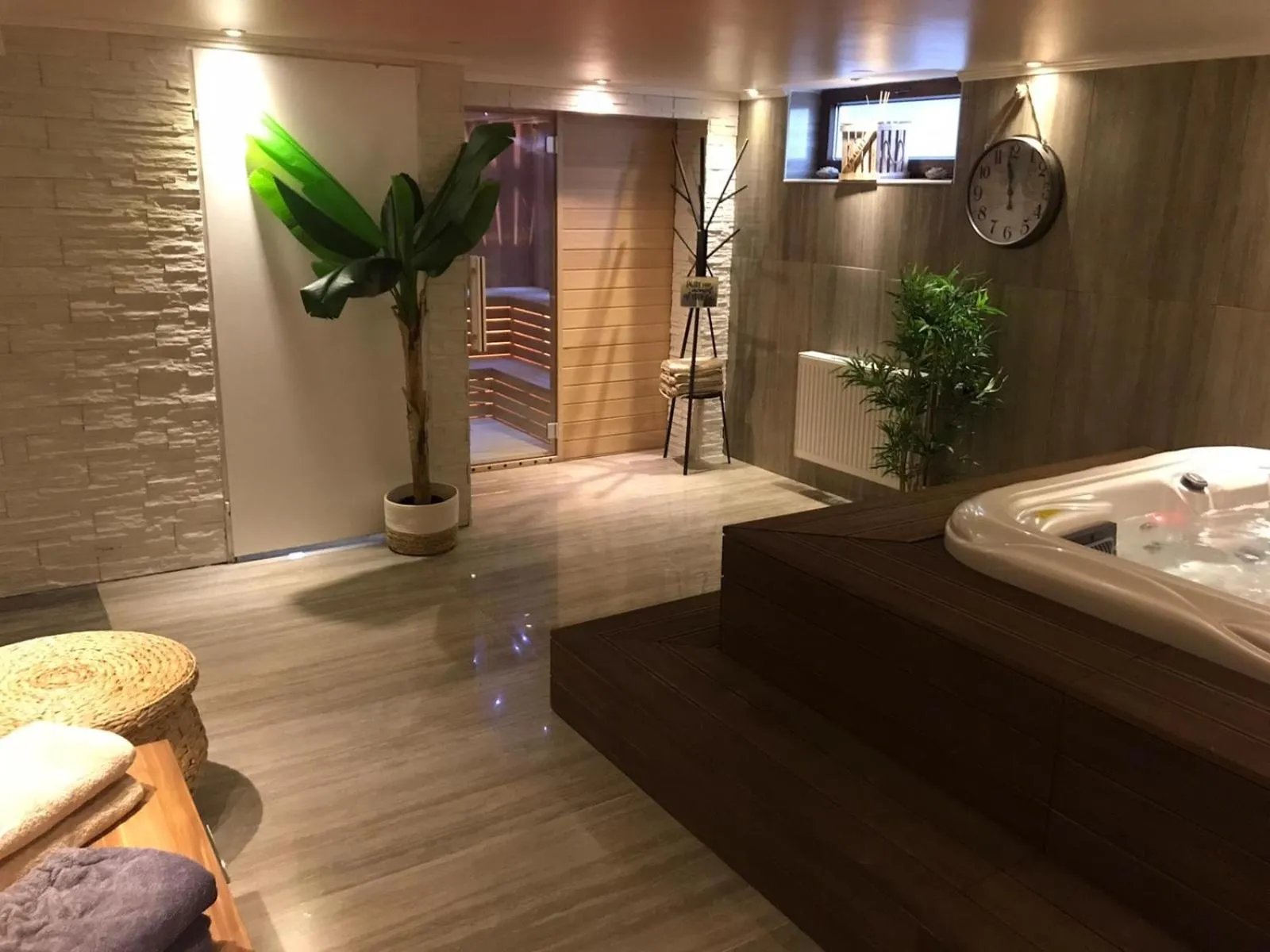 Sauna, Bed in Villa Biser Dunava