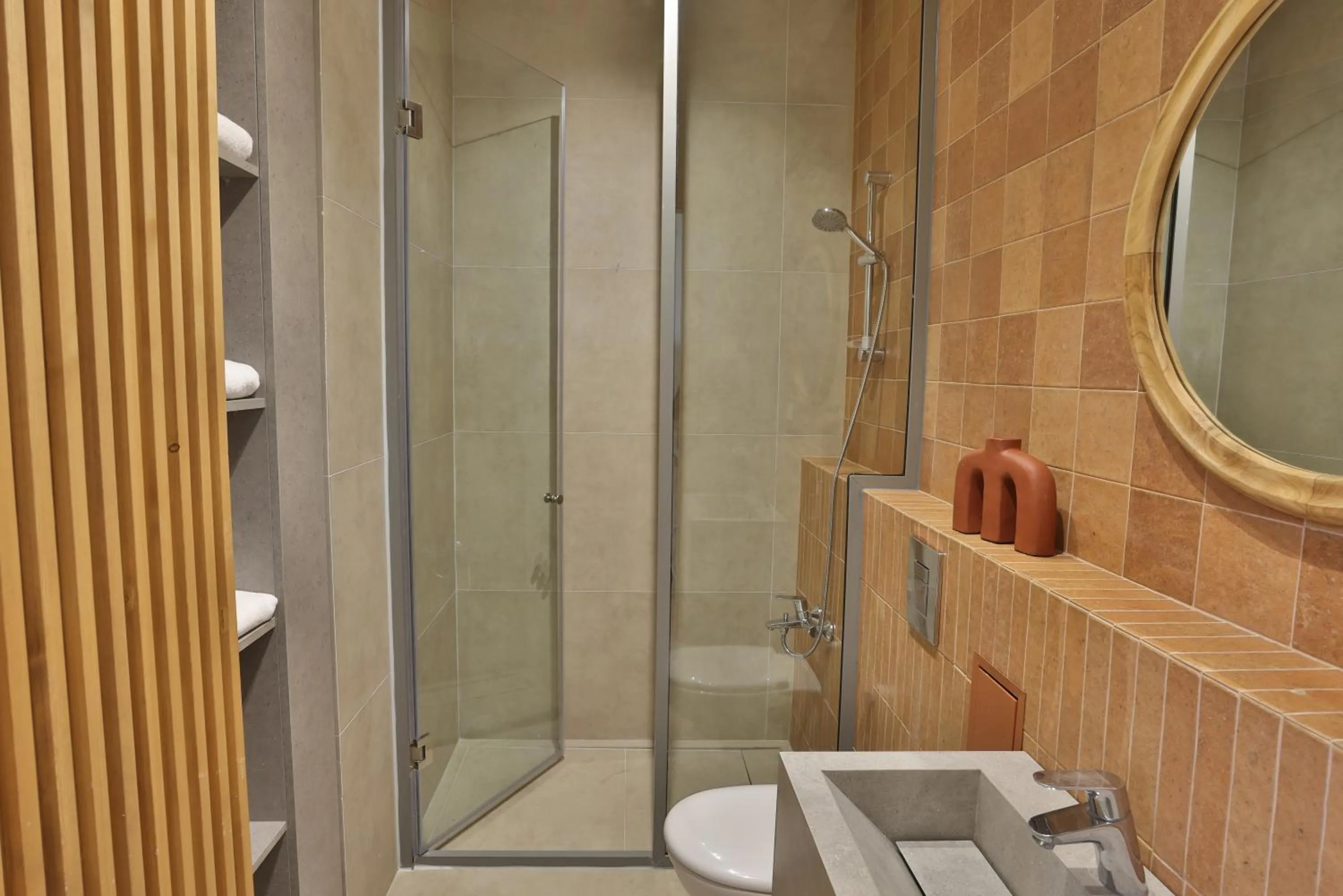 Shower in WhiteLace Resort