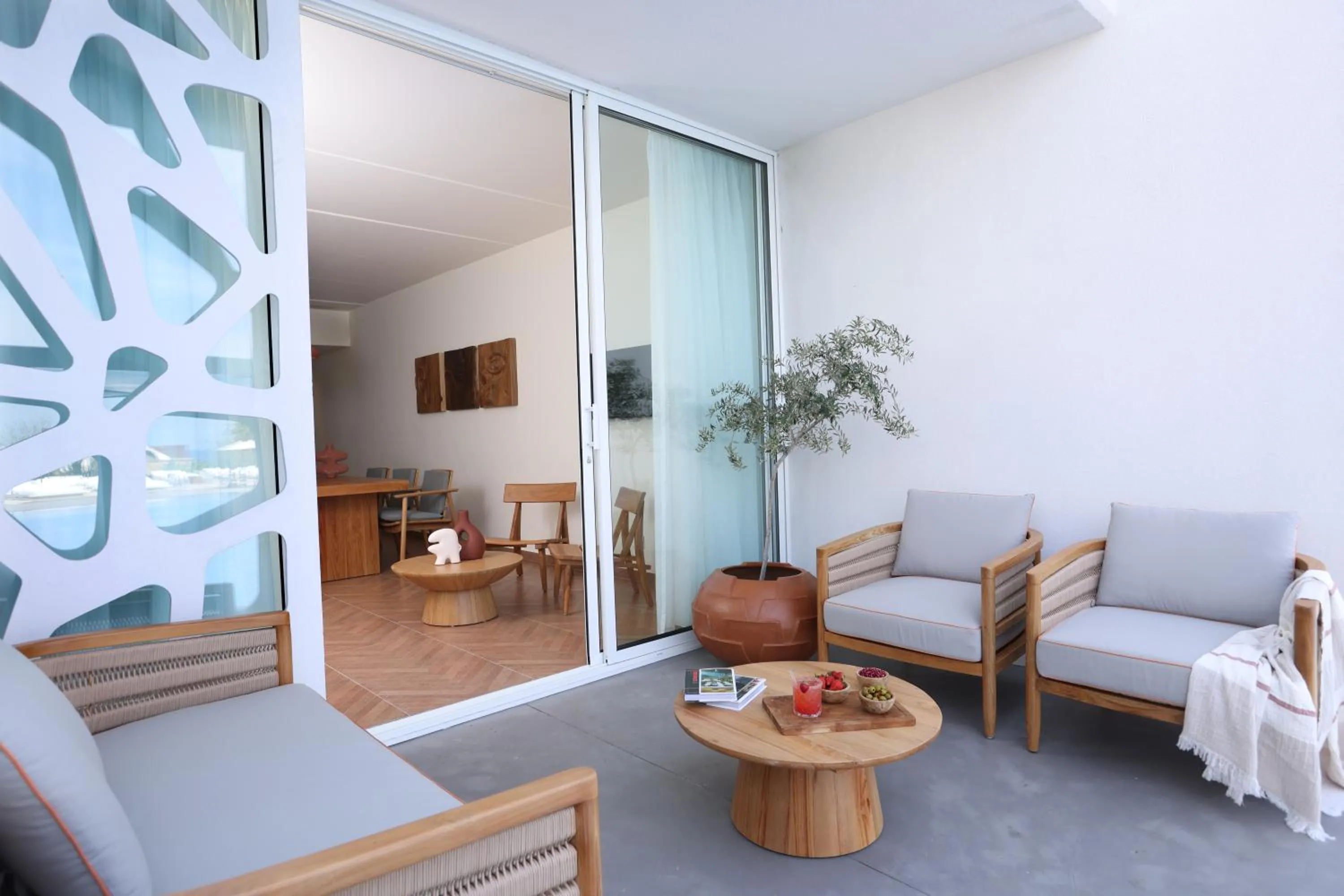 Property building in WhiteLace Resort