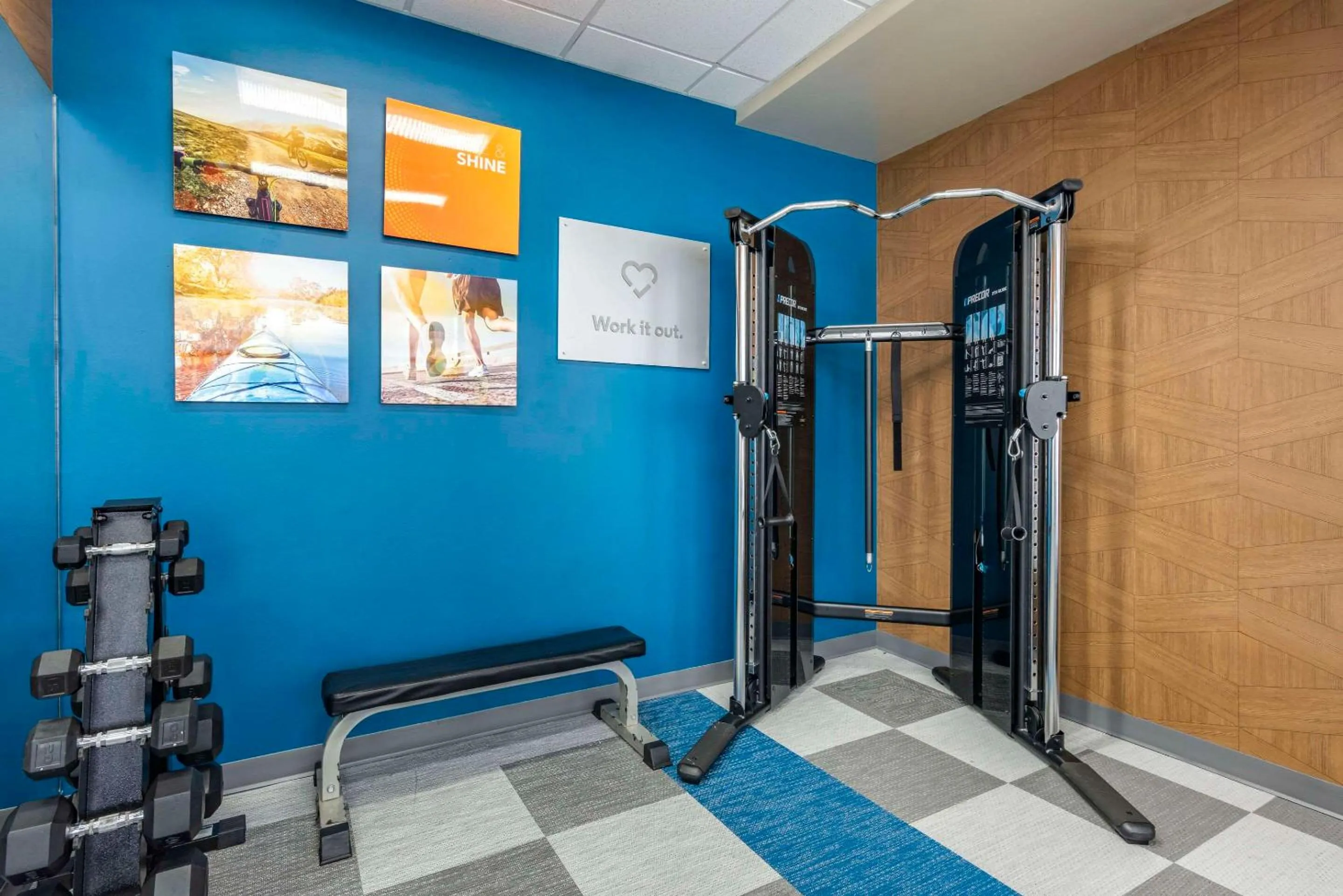 Fitness centre/facilities in MainStay Suites Ocean City West