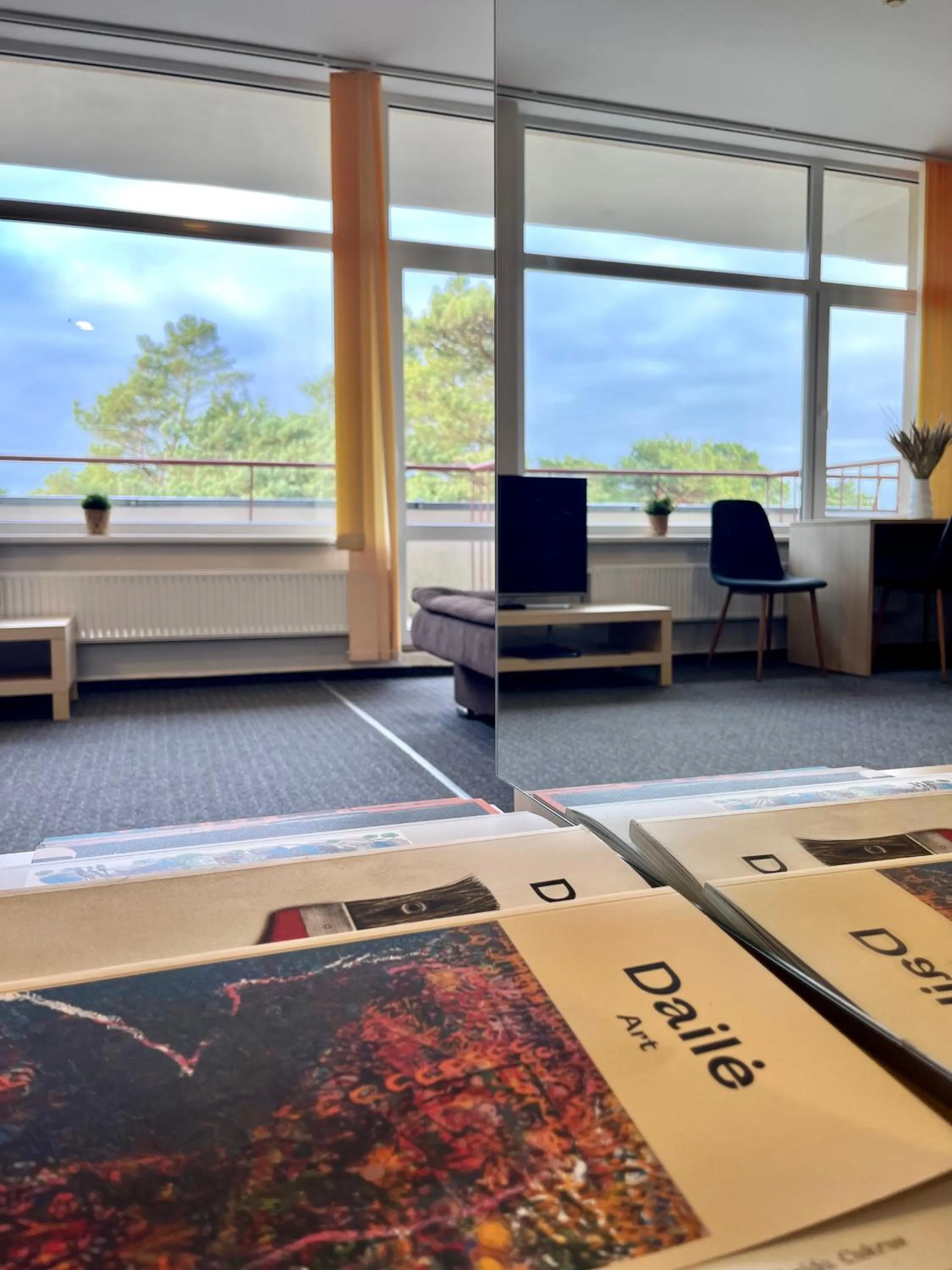 Palangos Dailė Self Check-in