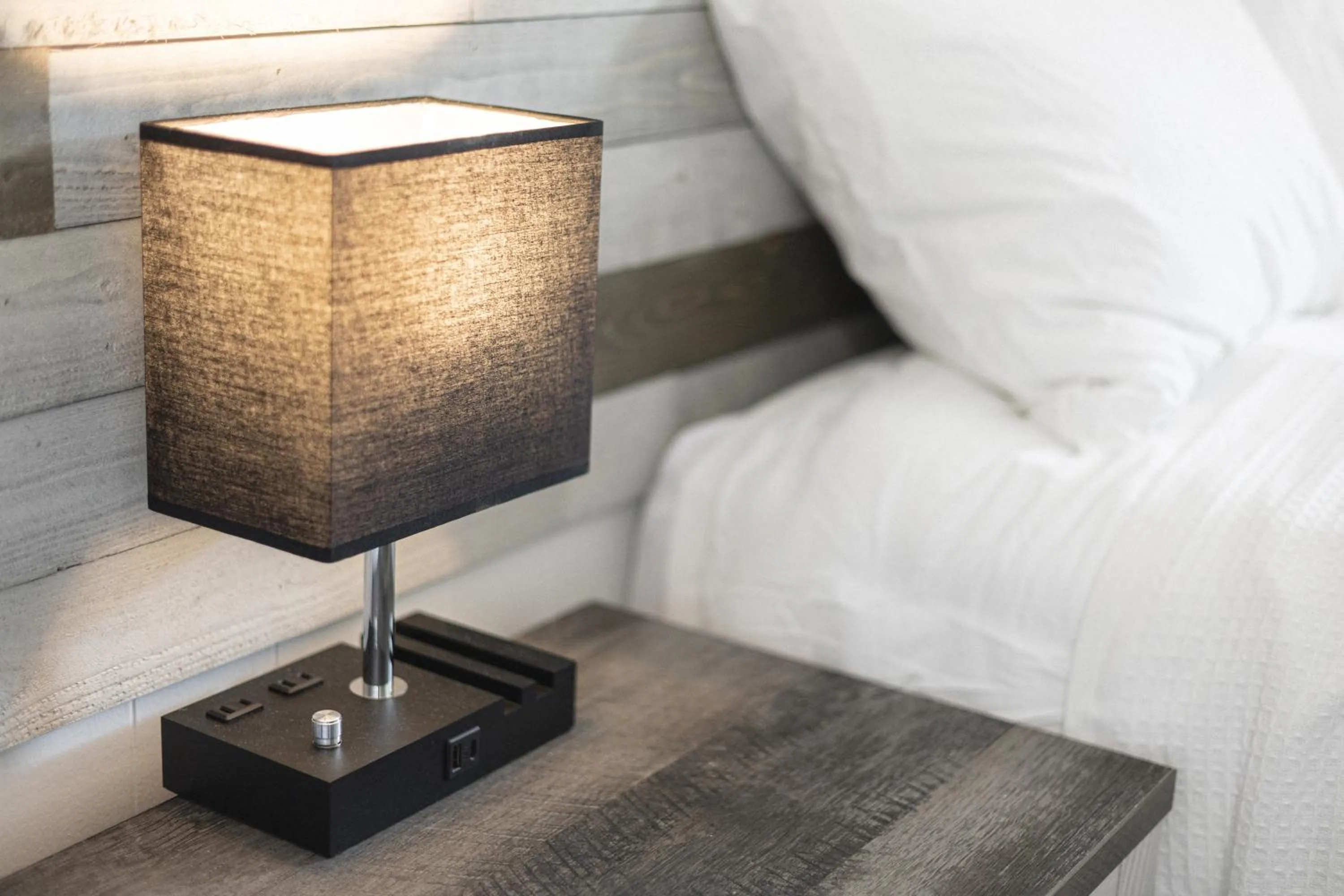 Photo of the whole room in Copperhead Lodge