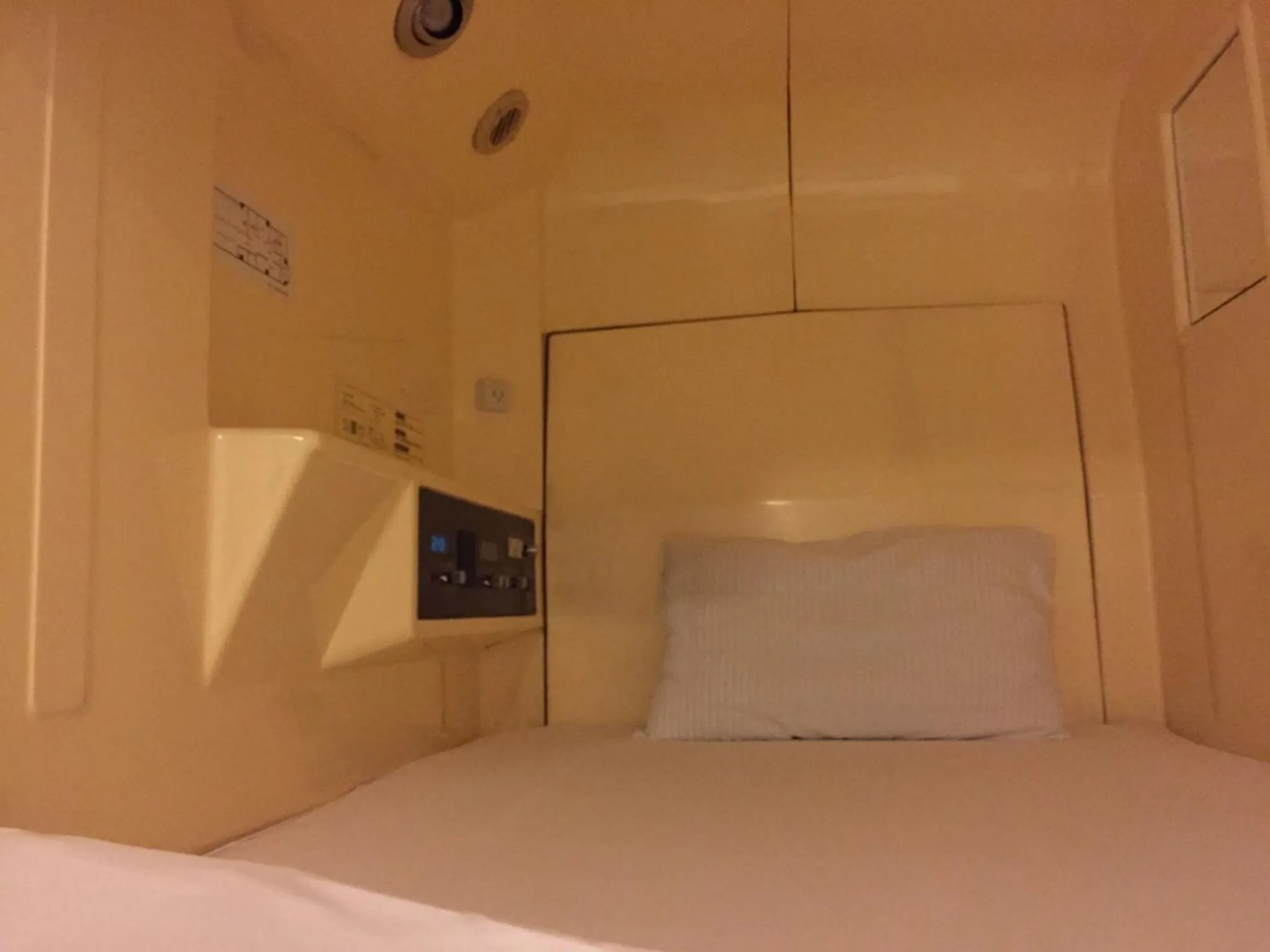 Bed in Male Only Capsule Inn Hamamatsucho - Vacation STAY 68799v