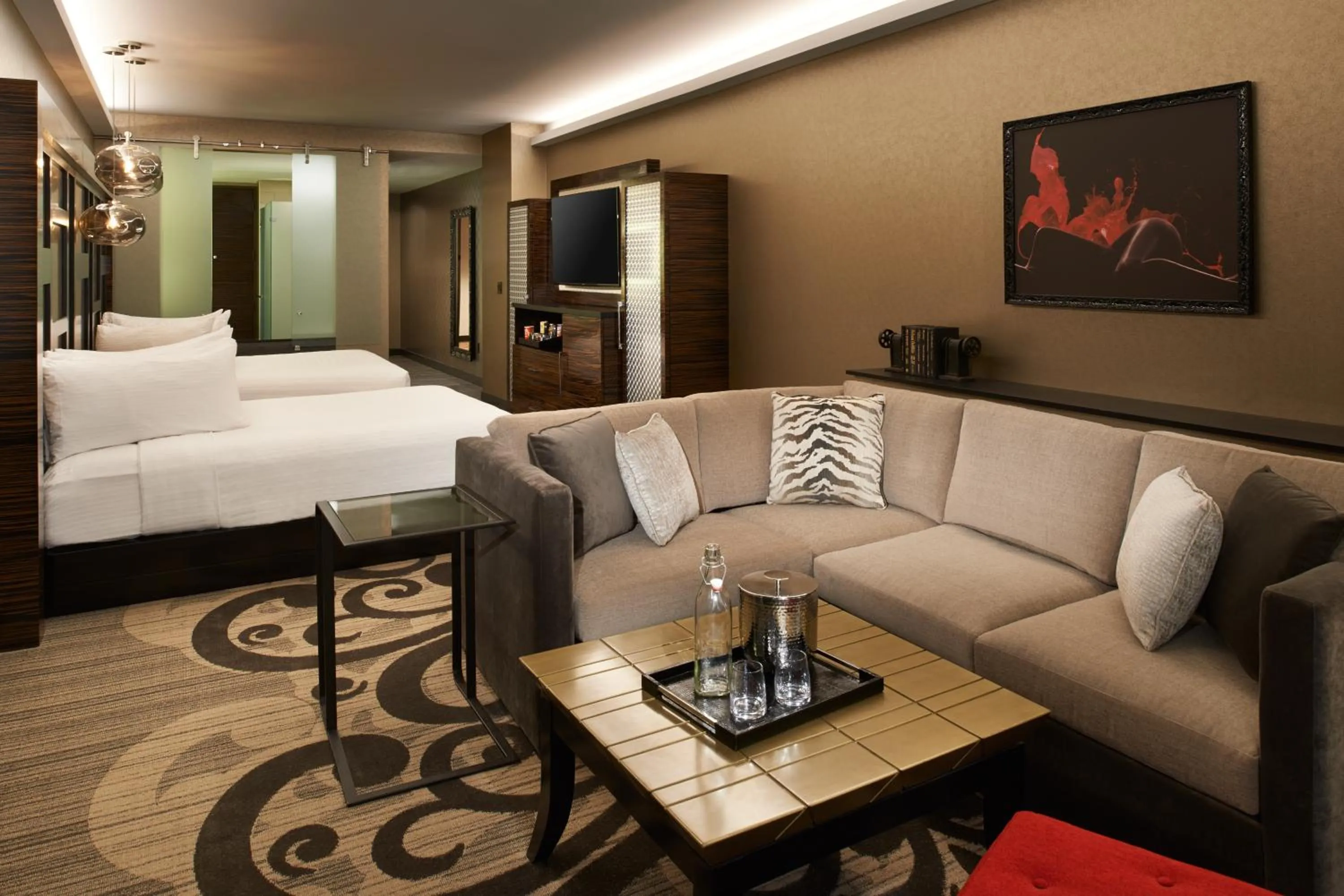 Bed in Metropolitan at The 9, Autograph Collection