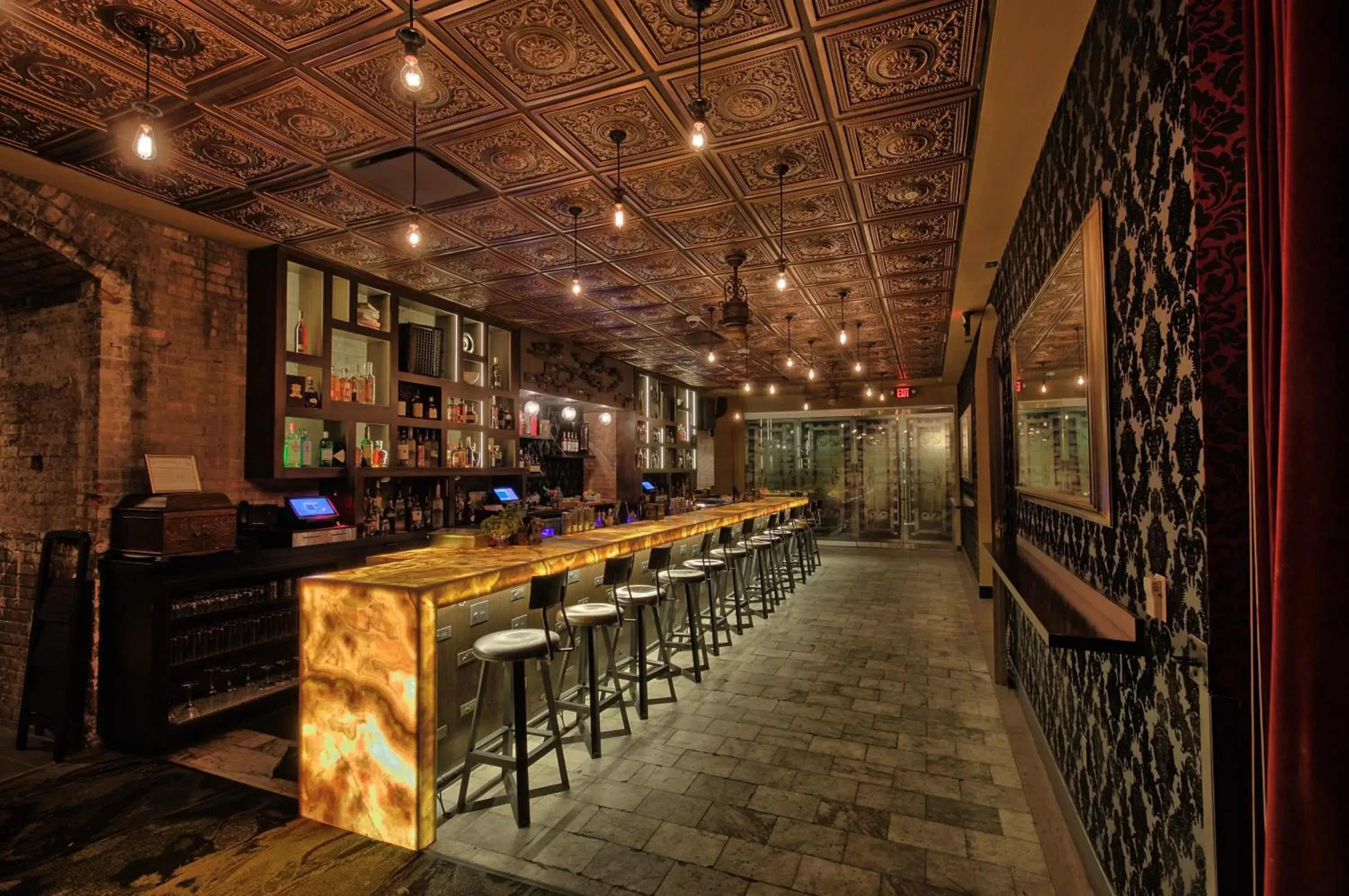 Restaurant/places to eat in Metropolitan at The 9, Autograph Collection Restaurant/places to eat in Metropolitan at The 9, Autograph Collection