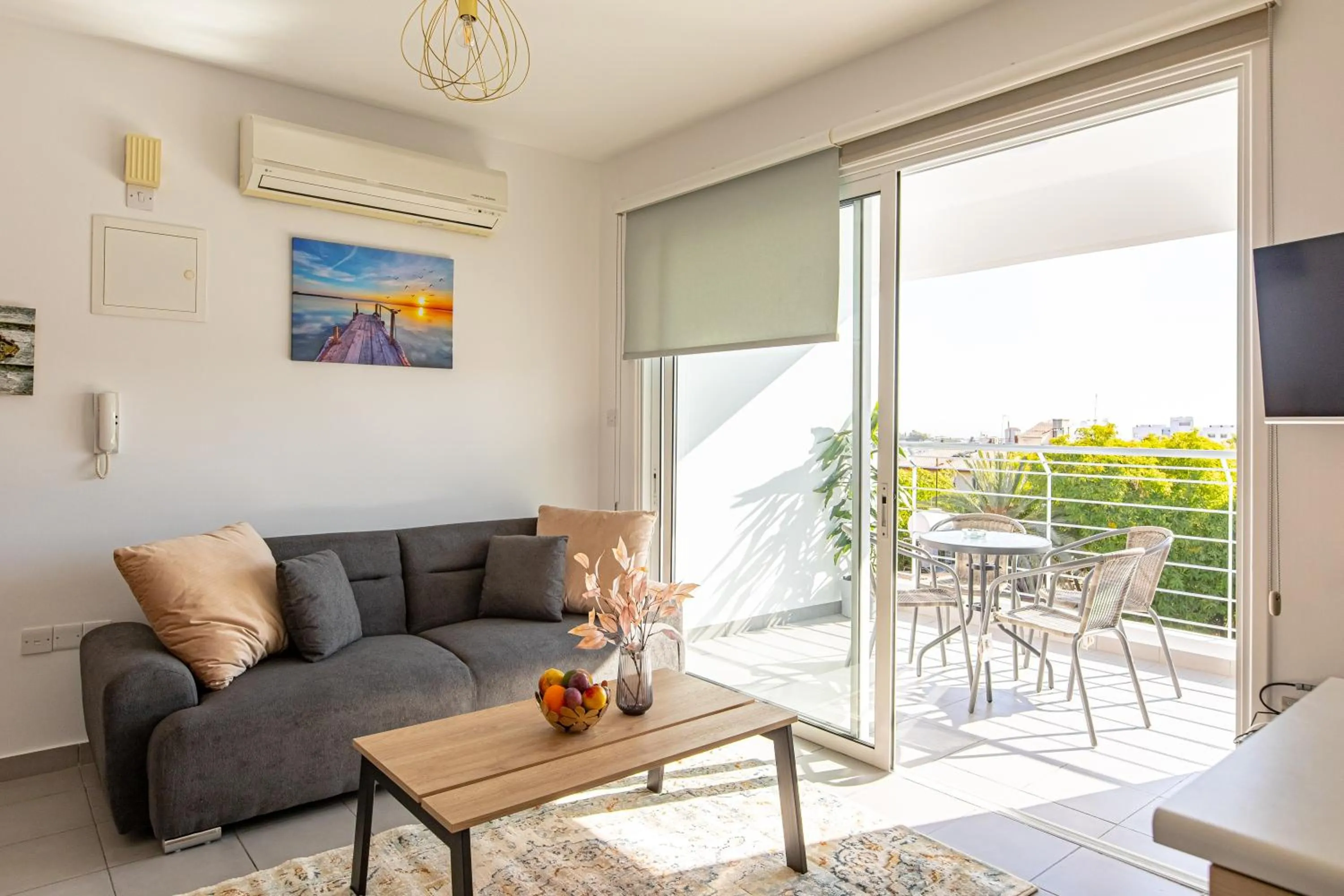 Cosy Apart at Lykavitos