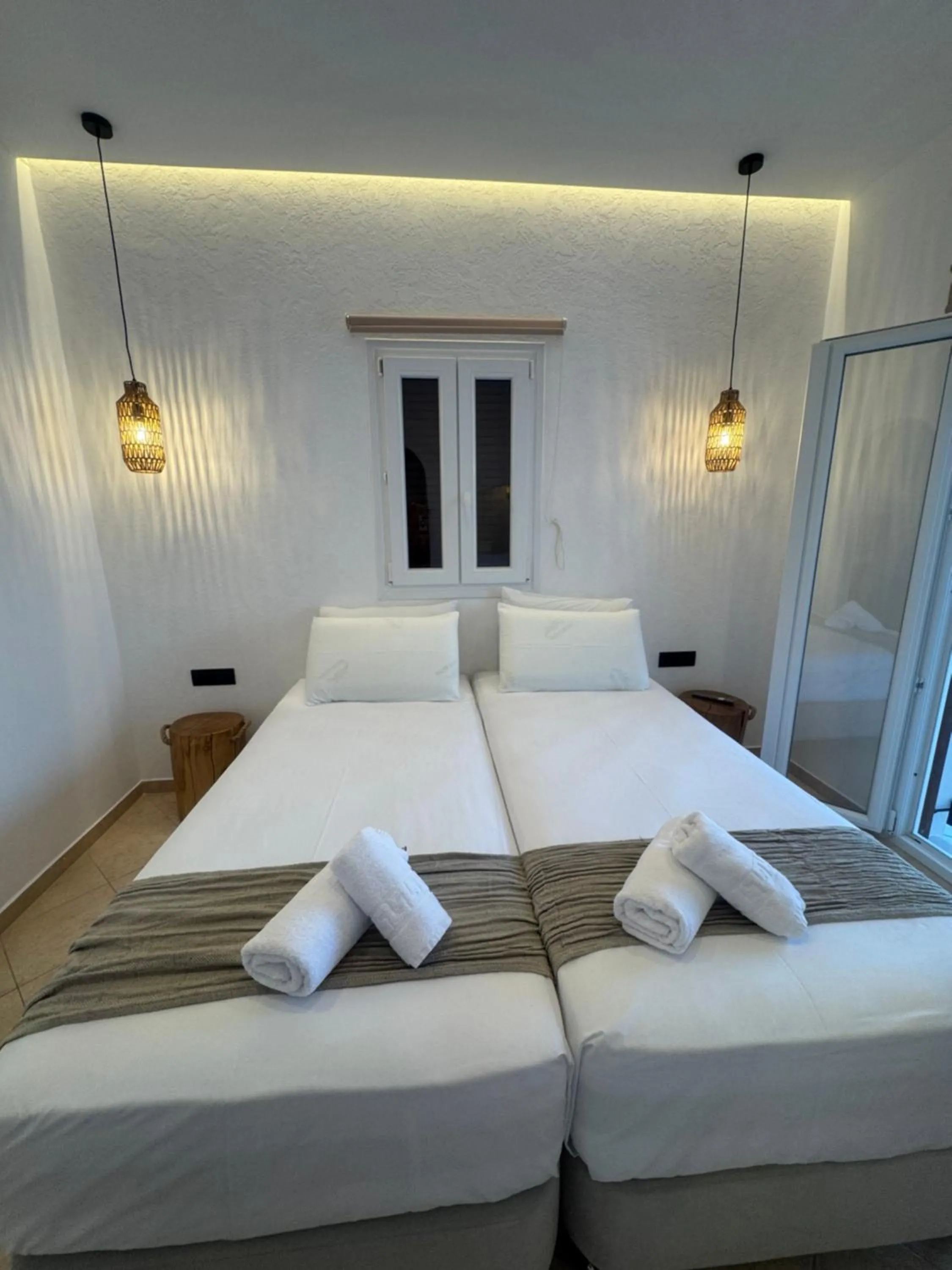 Eleni's Rooms