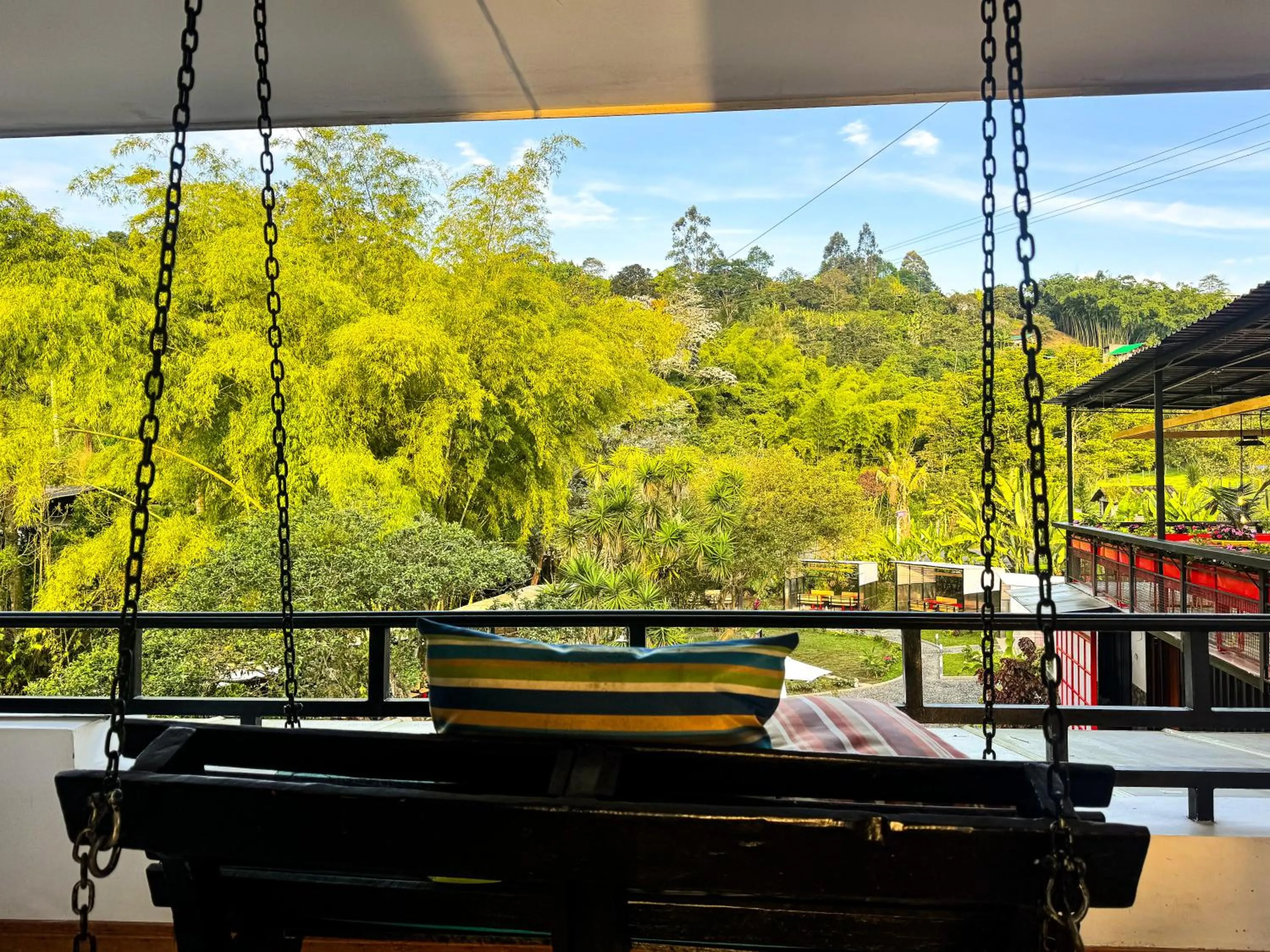 Day in Tierra Maravilla