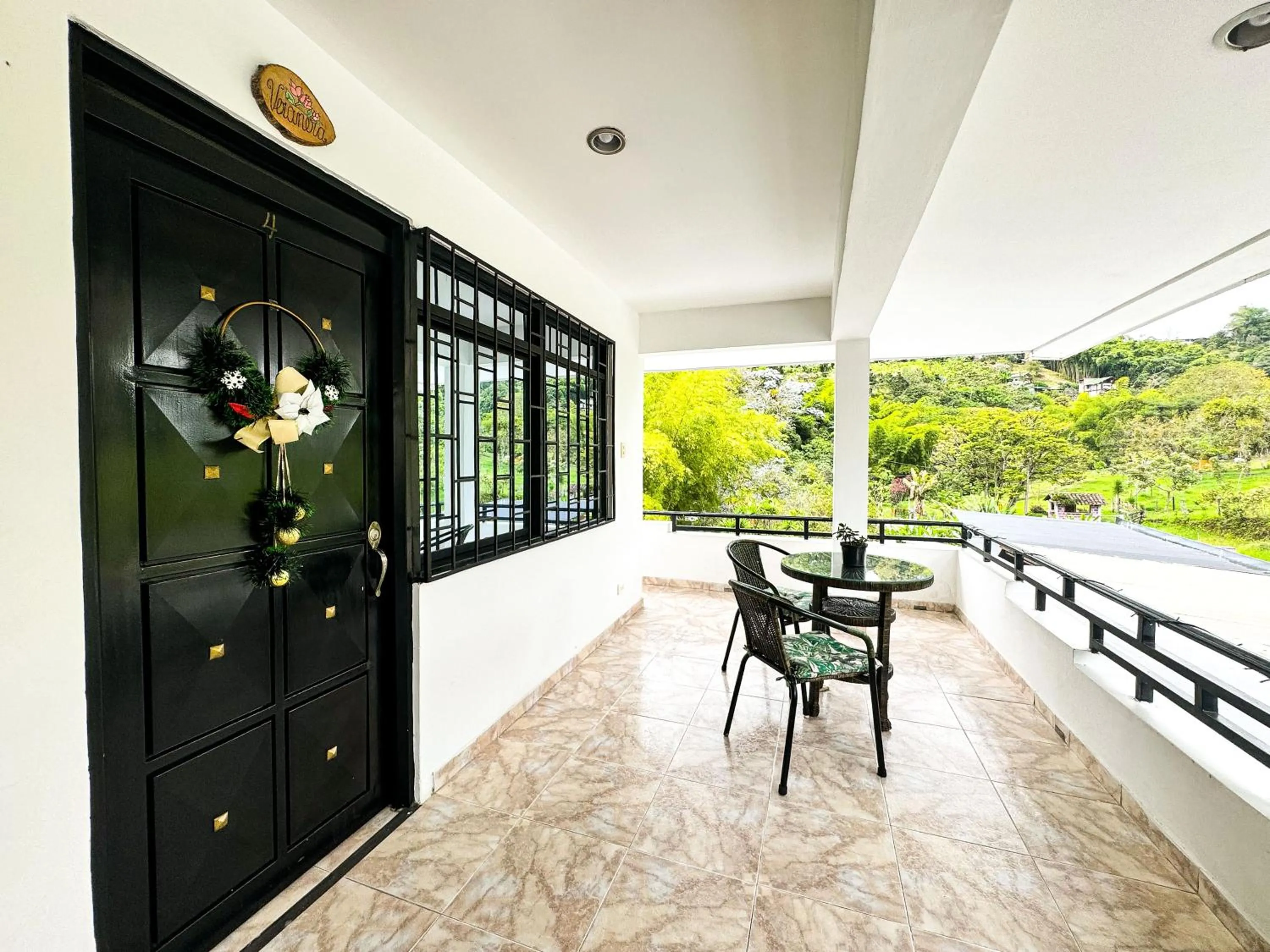 Day in Tierra Maravilla