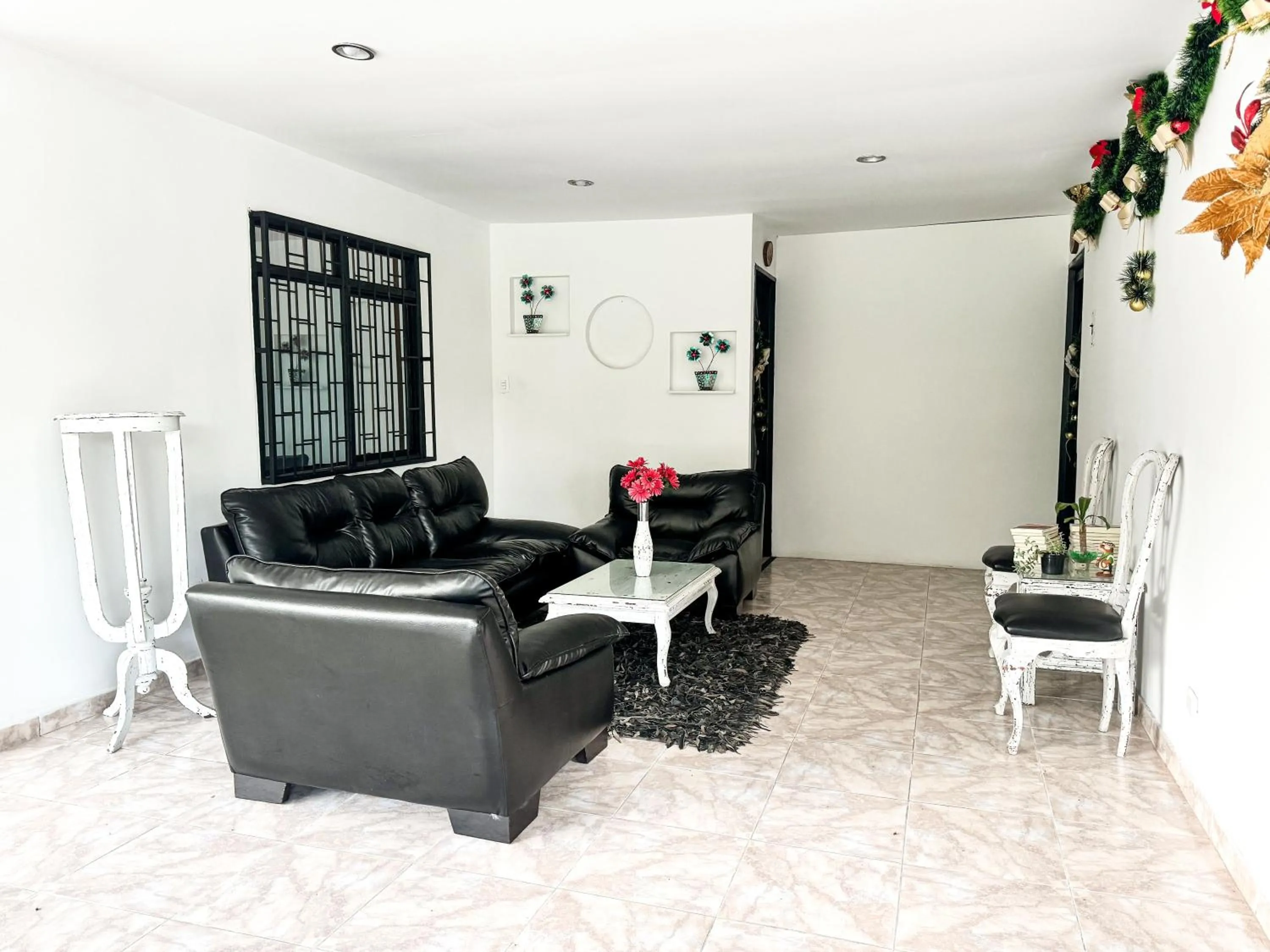 Living room in Tierra Maravilla