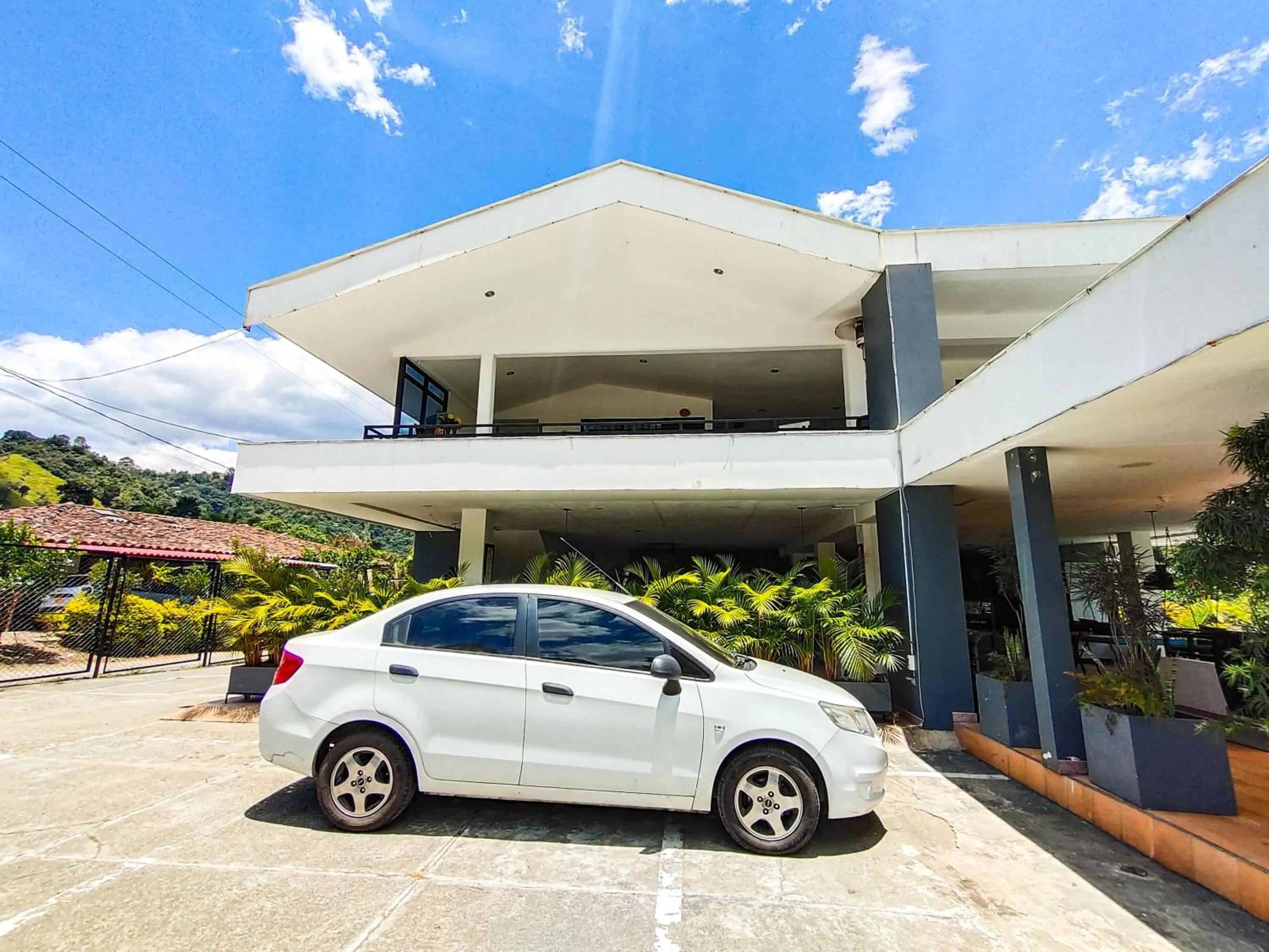 Property building in Tierra Maravilla