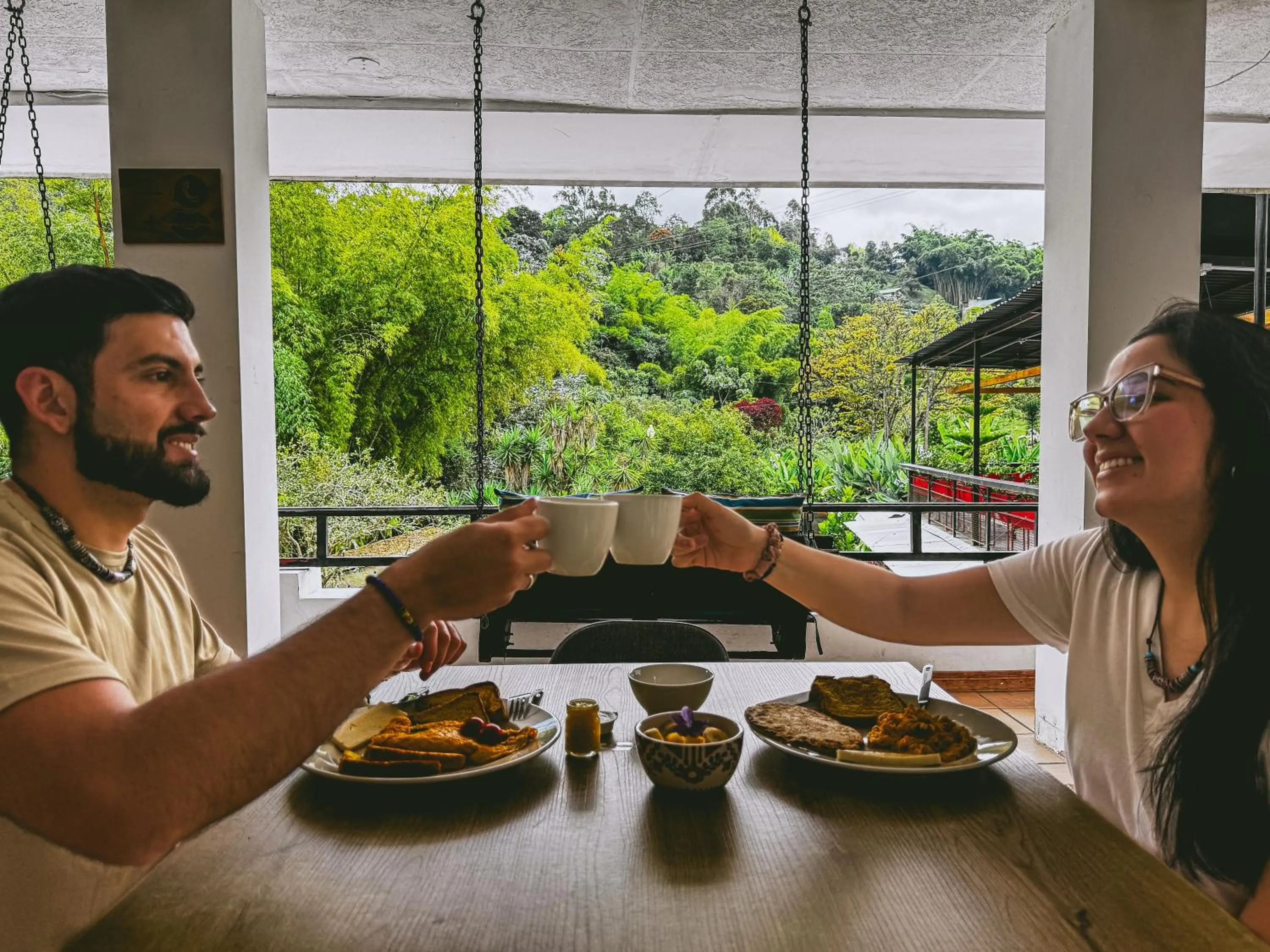 Breakfast in Tierra Maravilla