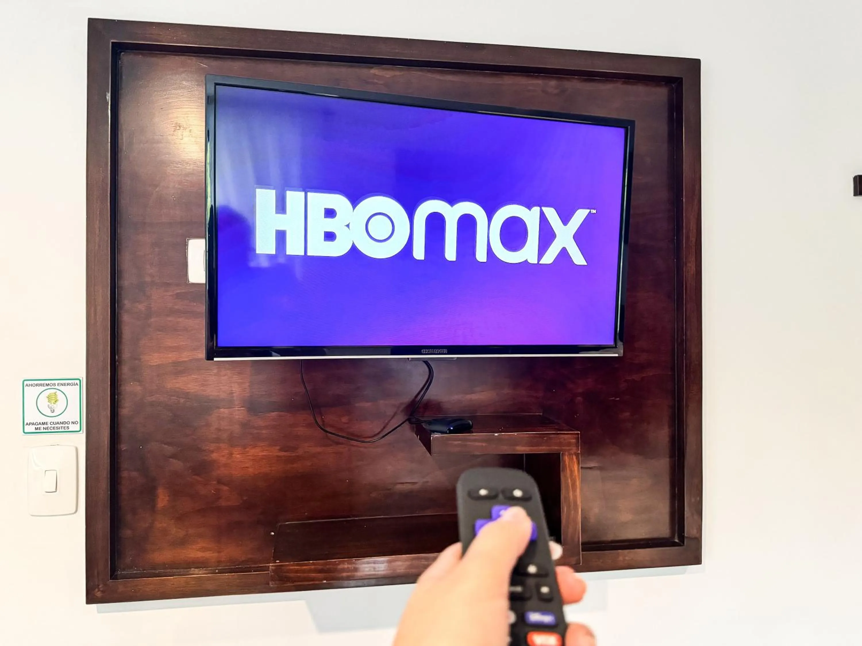 TV and multimedia in Tierra Maravilla