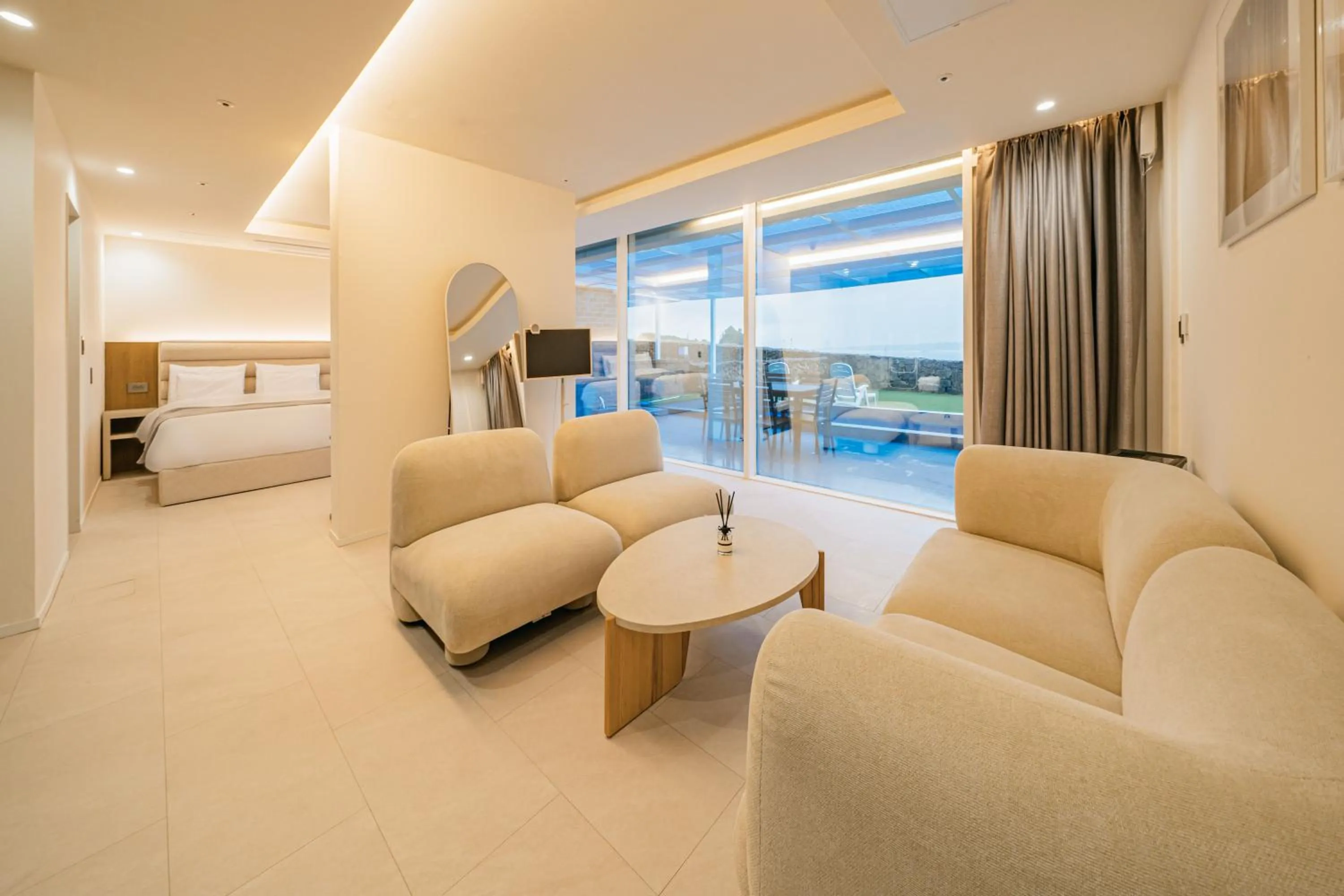 Bed in Haeilri Pool&SPA Hotel