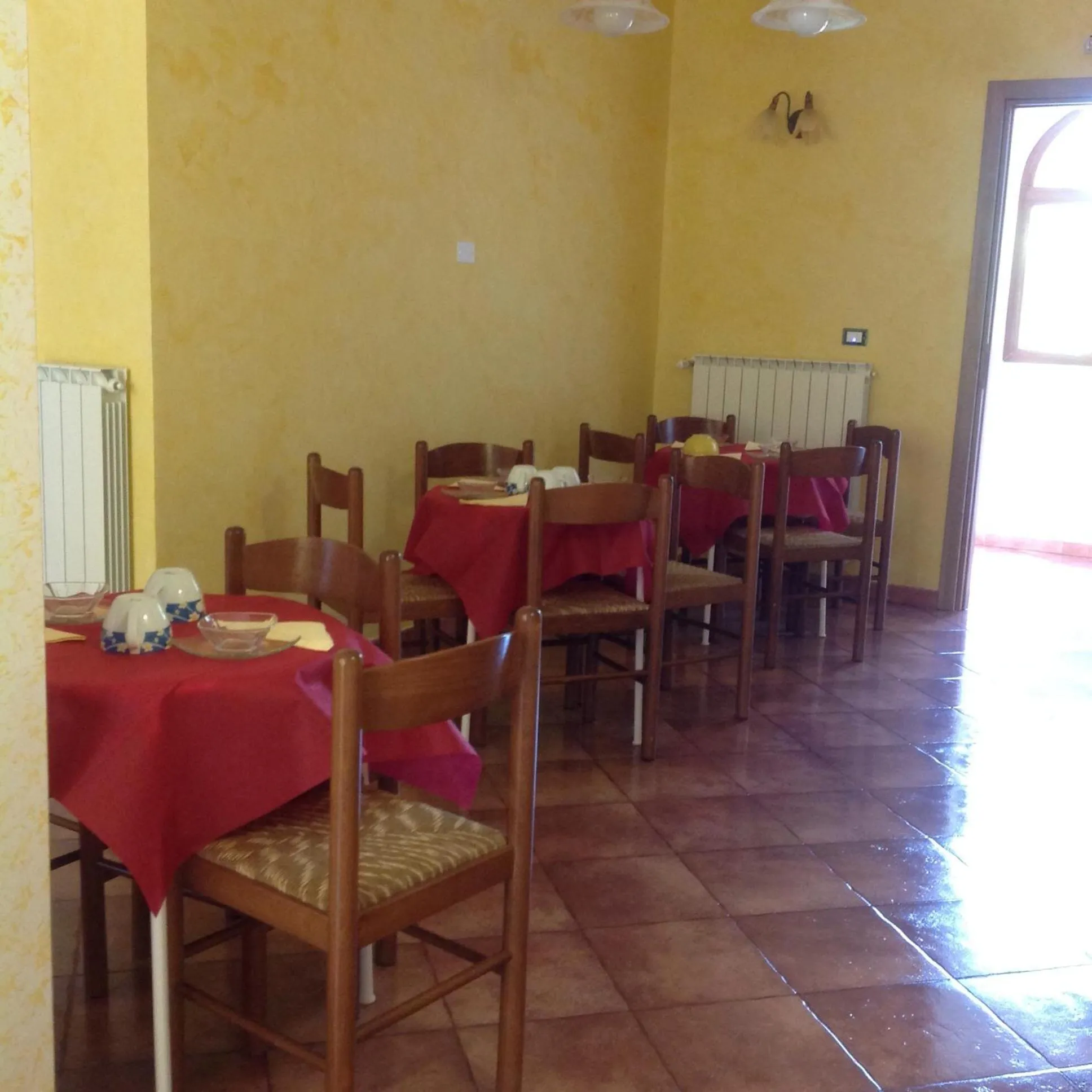 Restaurant/places to eat in B&B Il Casale