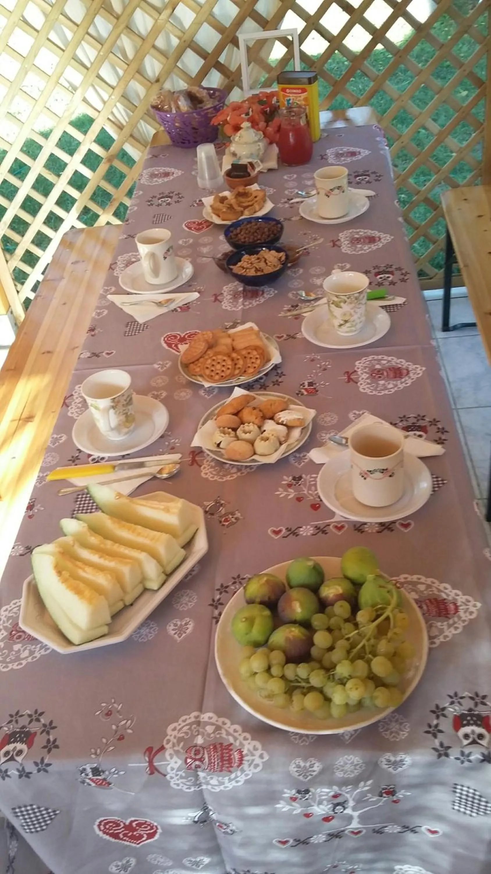 Breakfast in casa di campagna dal pozzo