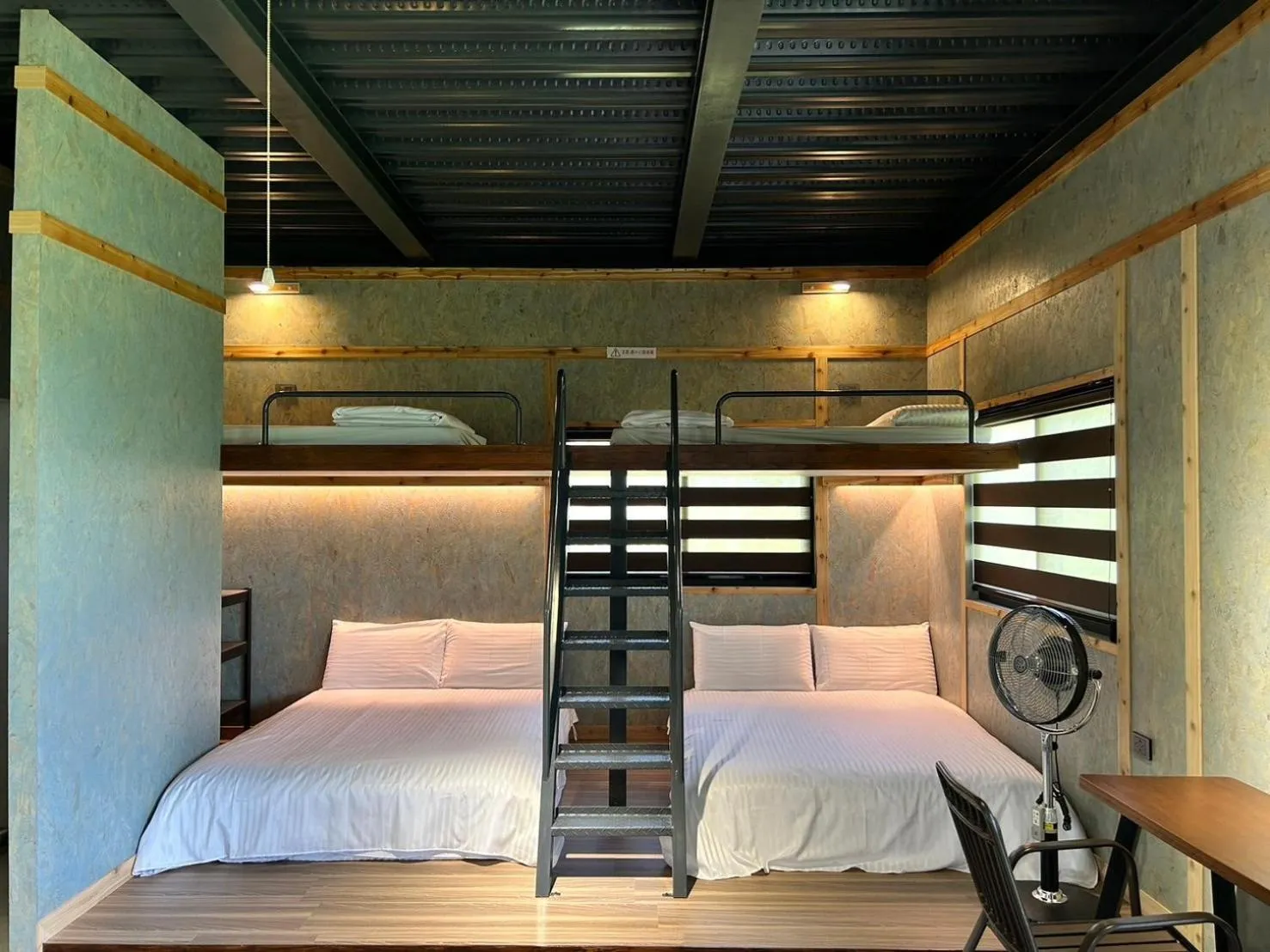 Chalet in Dream Field